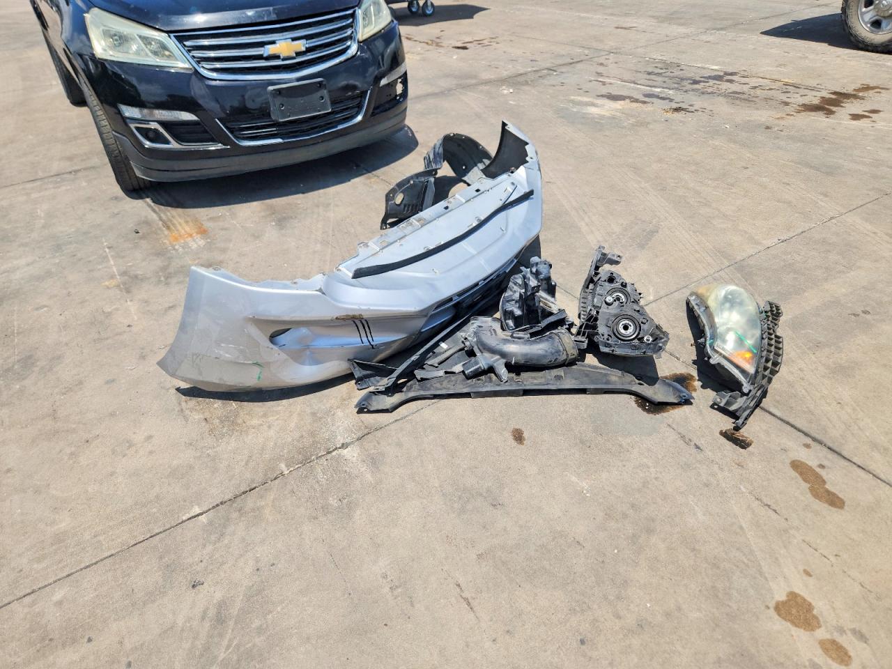 2011 Honda Accord Exl Silver vin: 1HGCP3F82BA017825