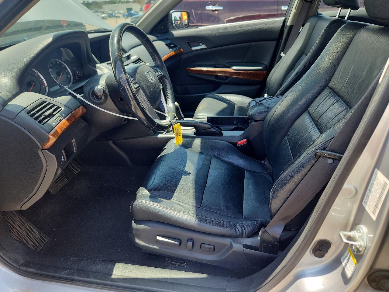 2011 Honda Accord Exl Silver vin: 1HGCP3F82BA017825