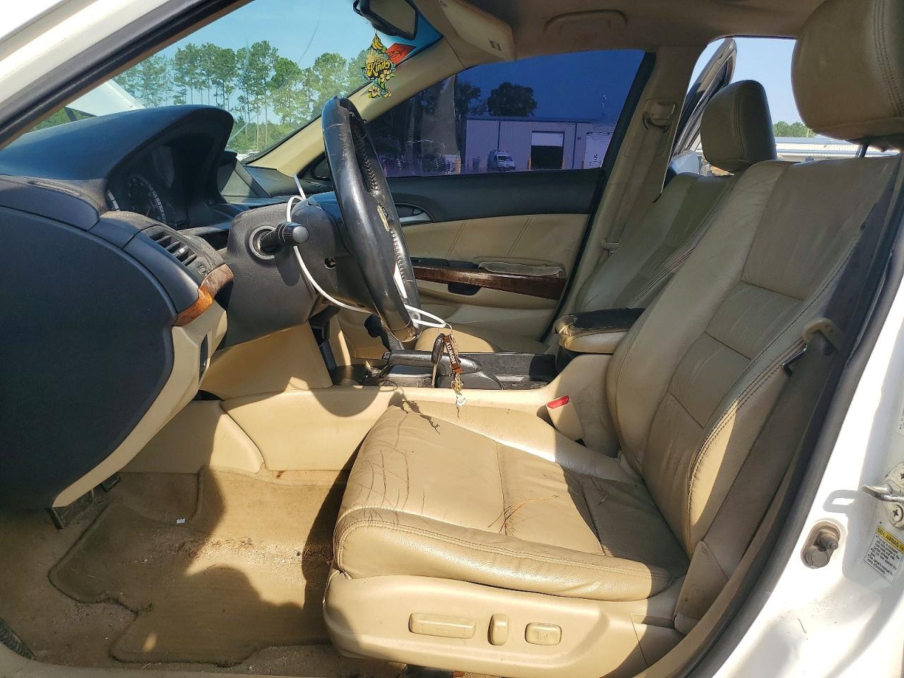2011 Honda Accord Exl White vin: 1HGCP3F82BA024208