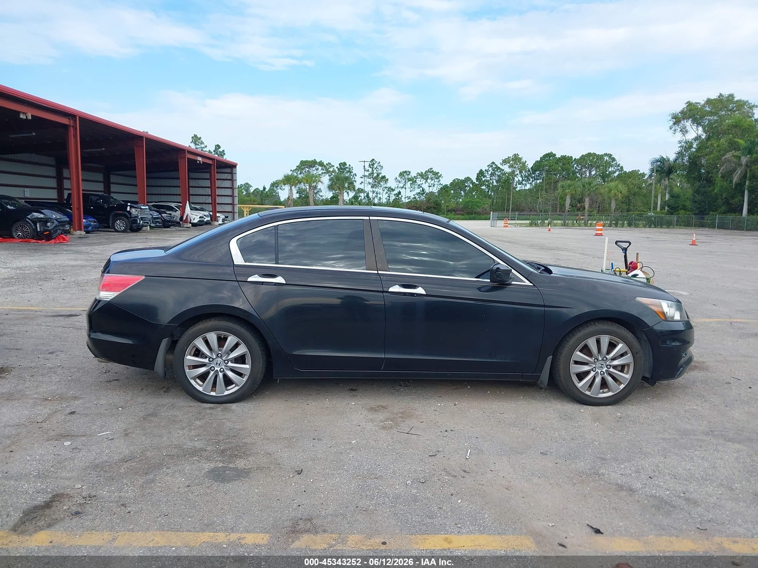 2011 Honda Accord 3.5 Ex-l Black vin: 1HGCP3F82BA029411