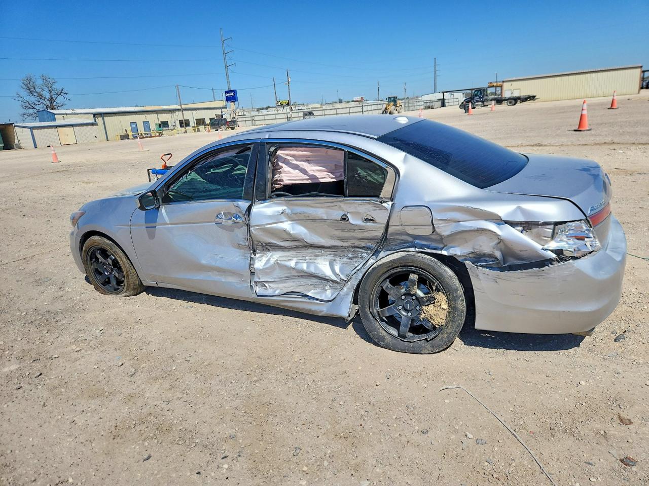 2011 Honda Accord Silver vin: 1HGCP3F82BA030042