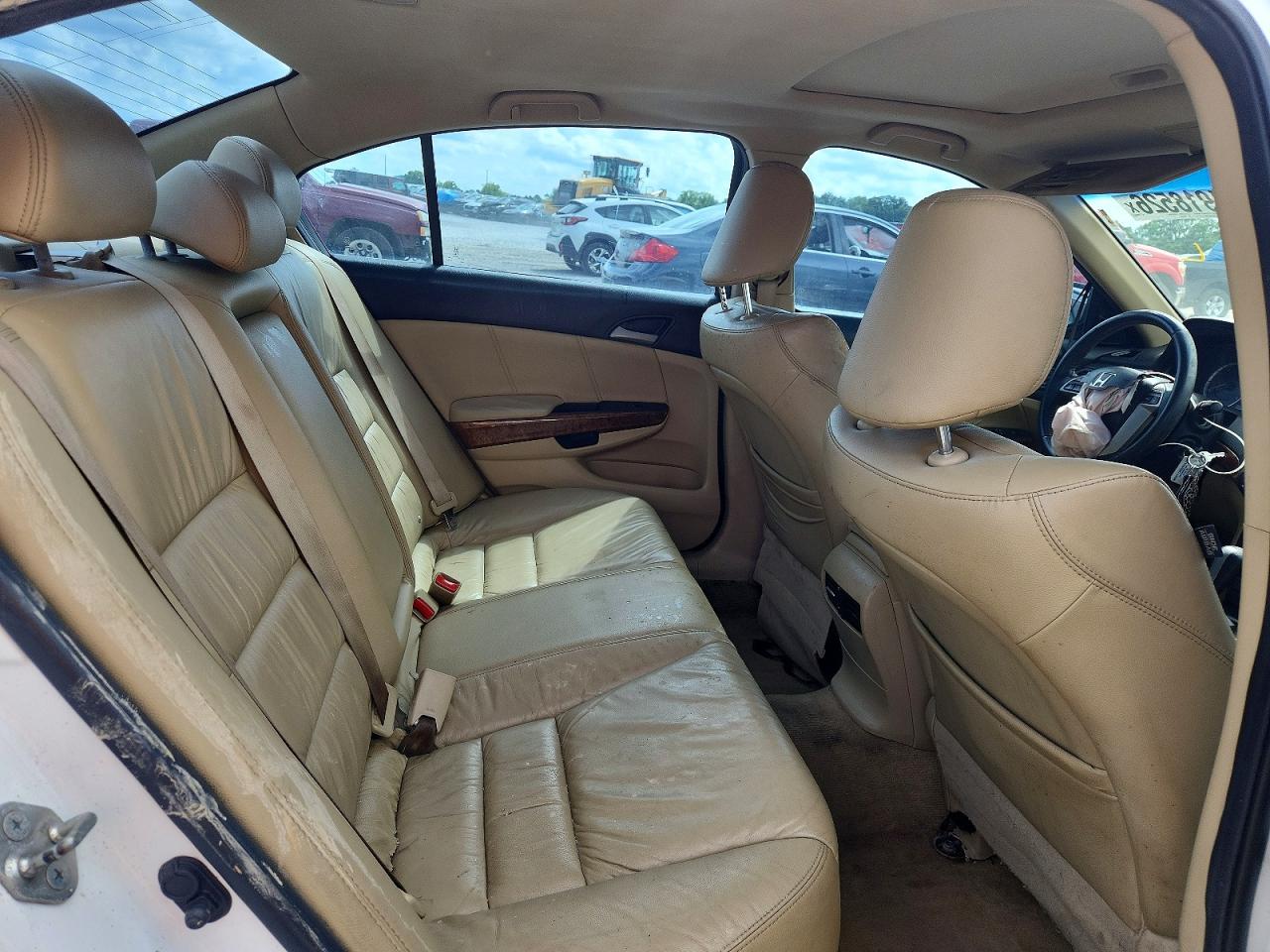 2011 Honda Accord Exl Белый vin: 1HGCP3F82BA031093