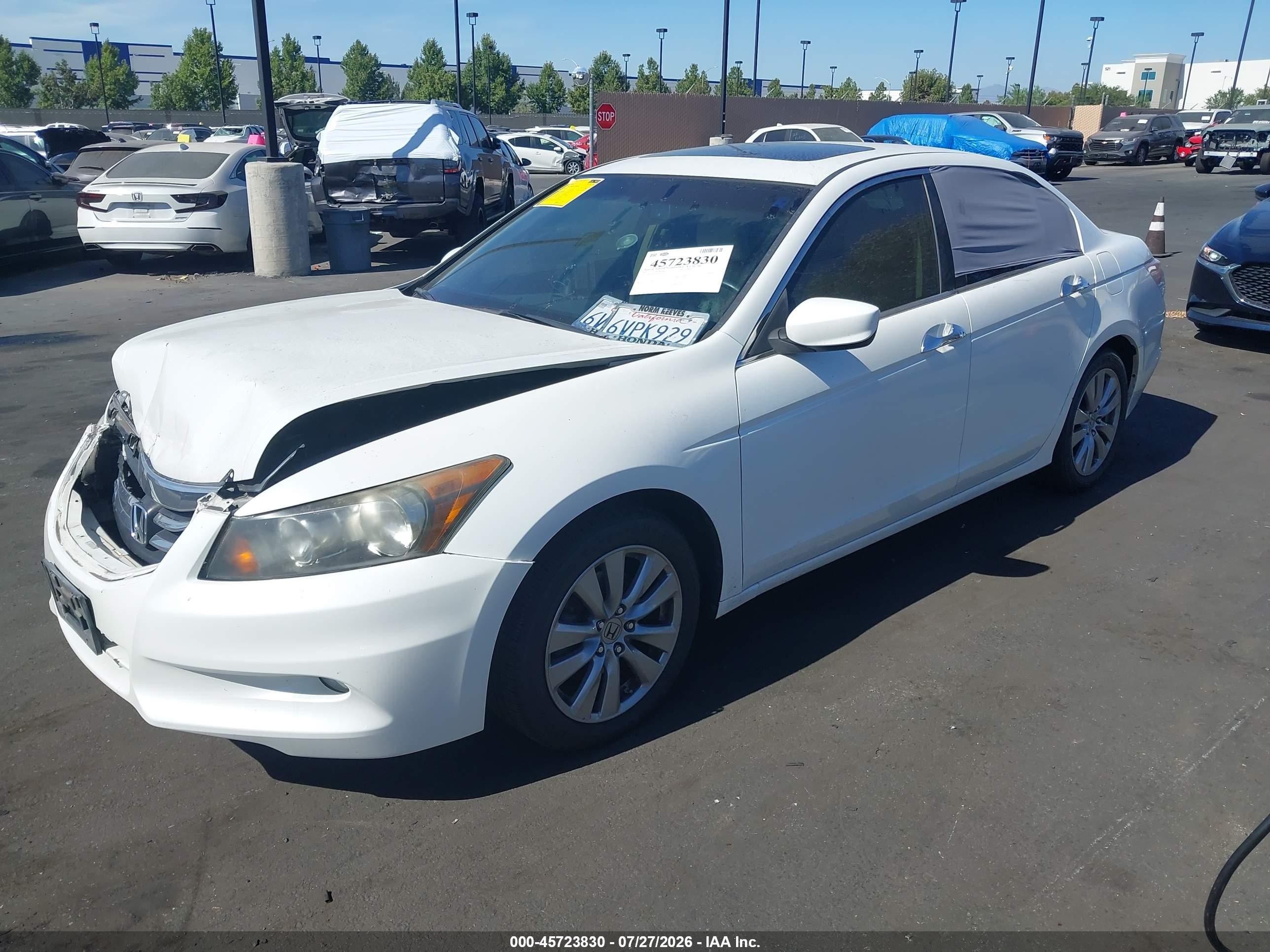 2012 Honda Accord 3.5 Ex-l White vin: 1HGCP3F82CA010052