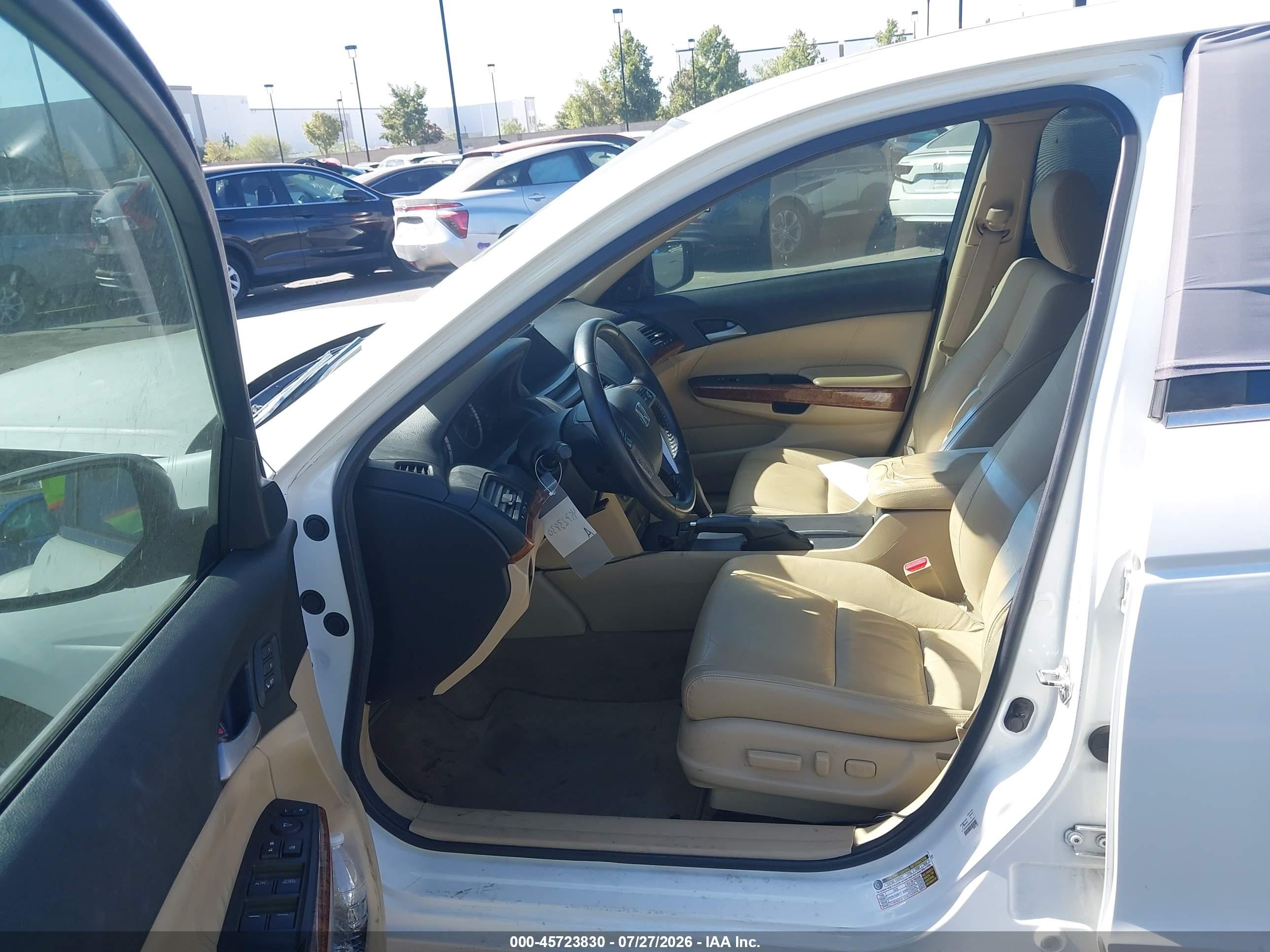2012 Honda Accord 3.5 Ex-l White vin: 1HGCP3F82CA010052