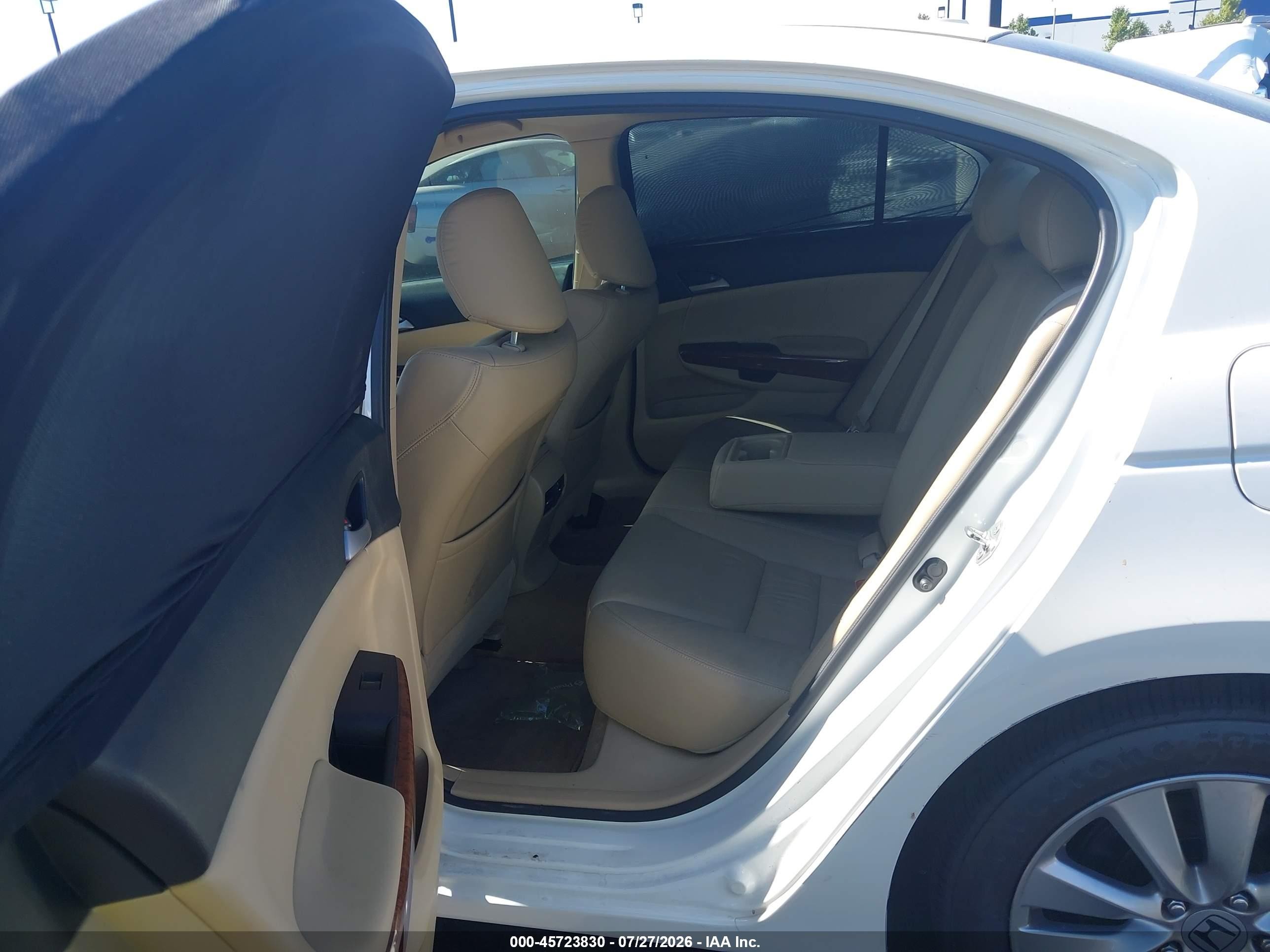 2012 Honda Accord 3.5 Ex-l White vin: 1HGCP3F82CA010052