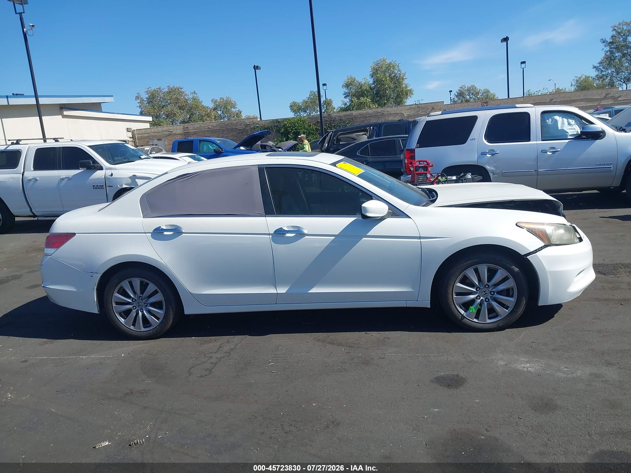 2012 Honda Accord 3.5 Ex-l White vin: 1HGCP3F82CA010052