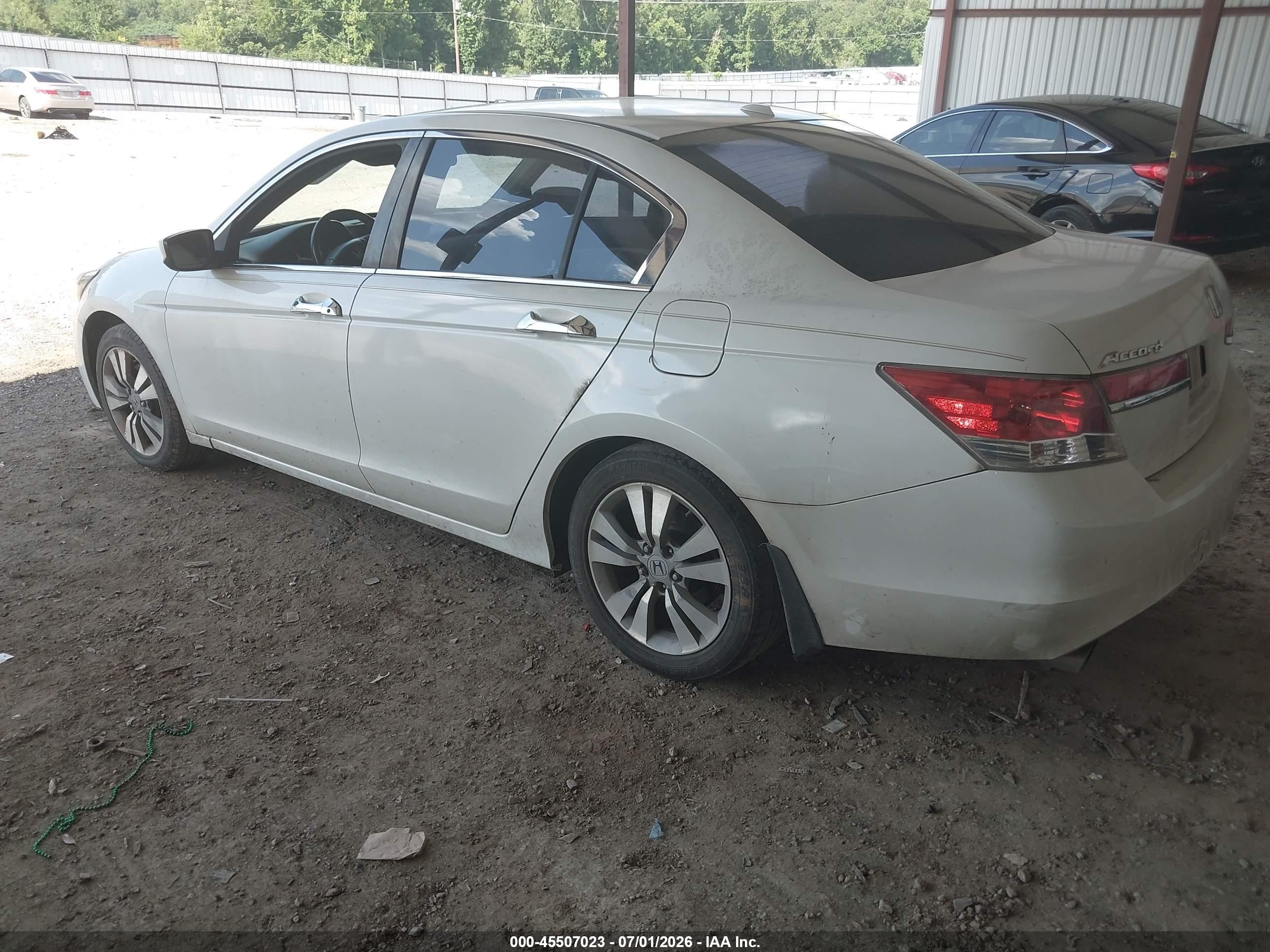 2012 Honda Accord 3.5 Ex-l White vin: 1HGCP3F82CA033413