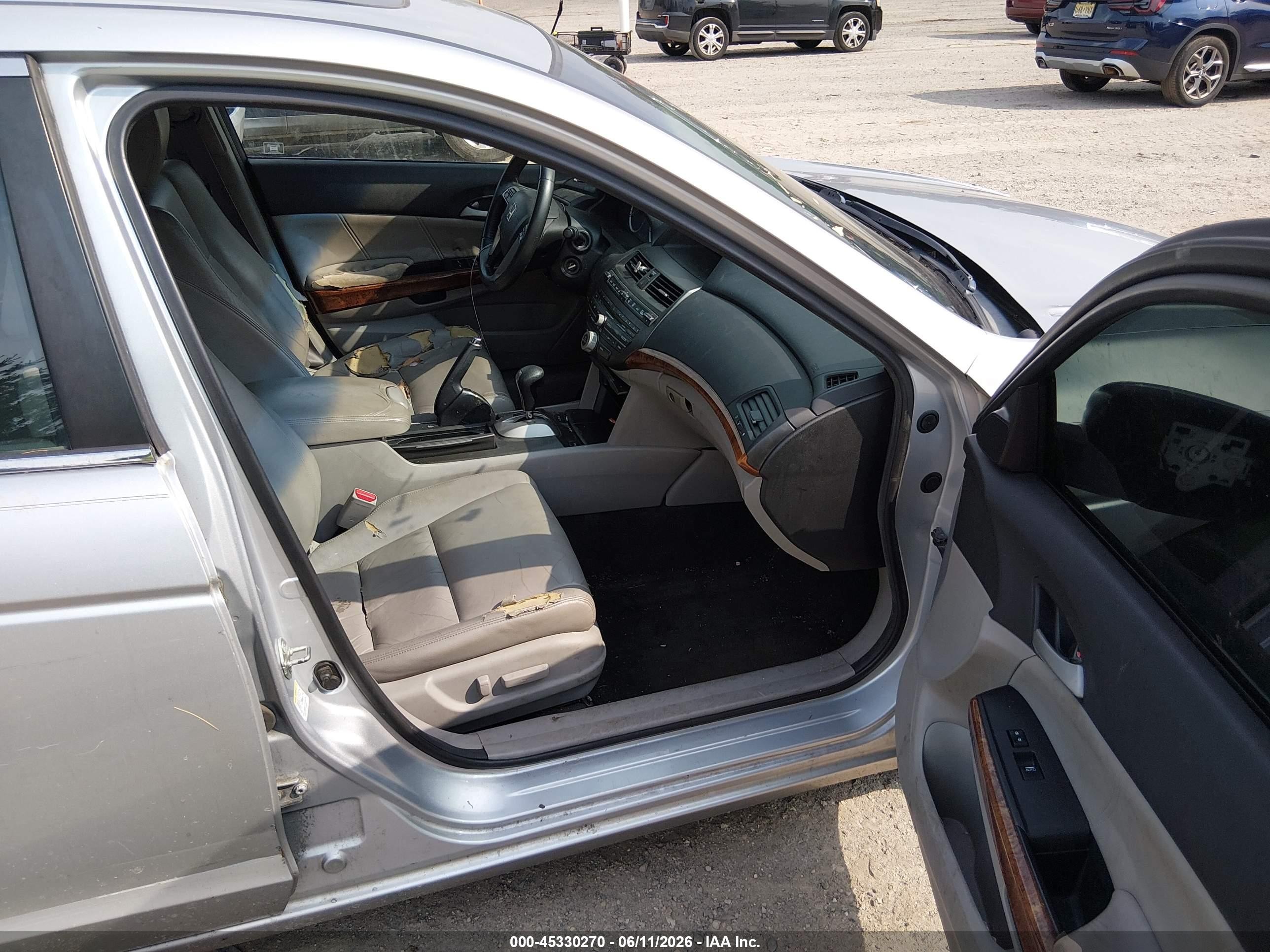 2012 Honda Accord 3.5 Ex-l Silver vin: 1HGCP3F82CA034125