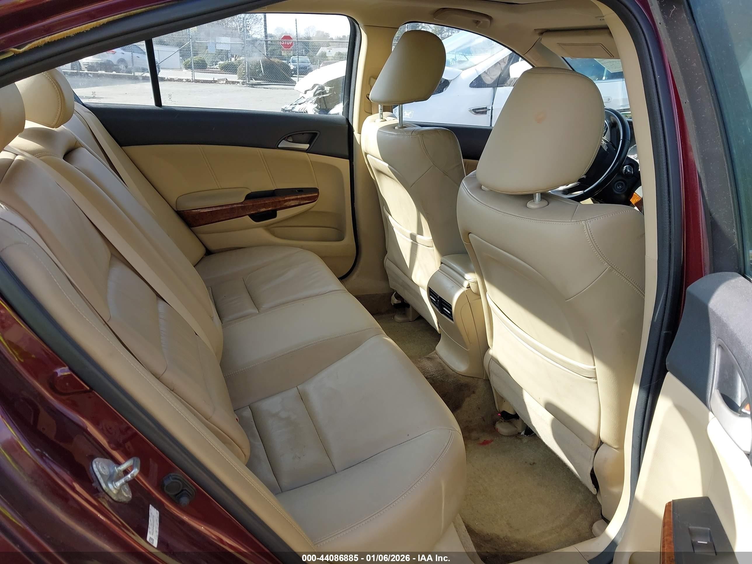 2012 Honda Accord 3.5 Ex-l Burgundy vin: 1HGCP3F82CA037770