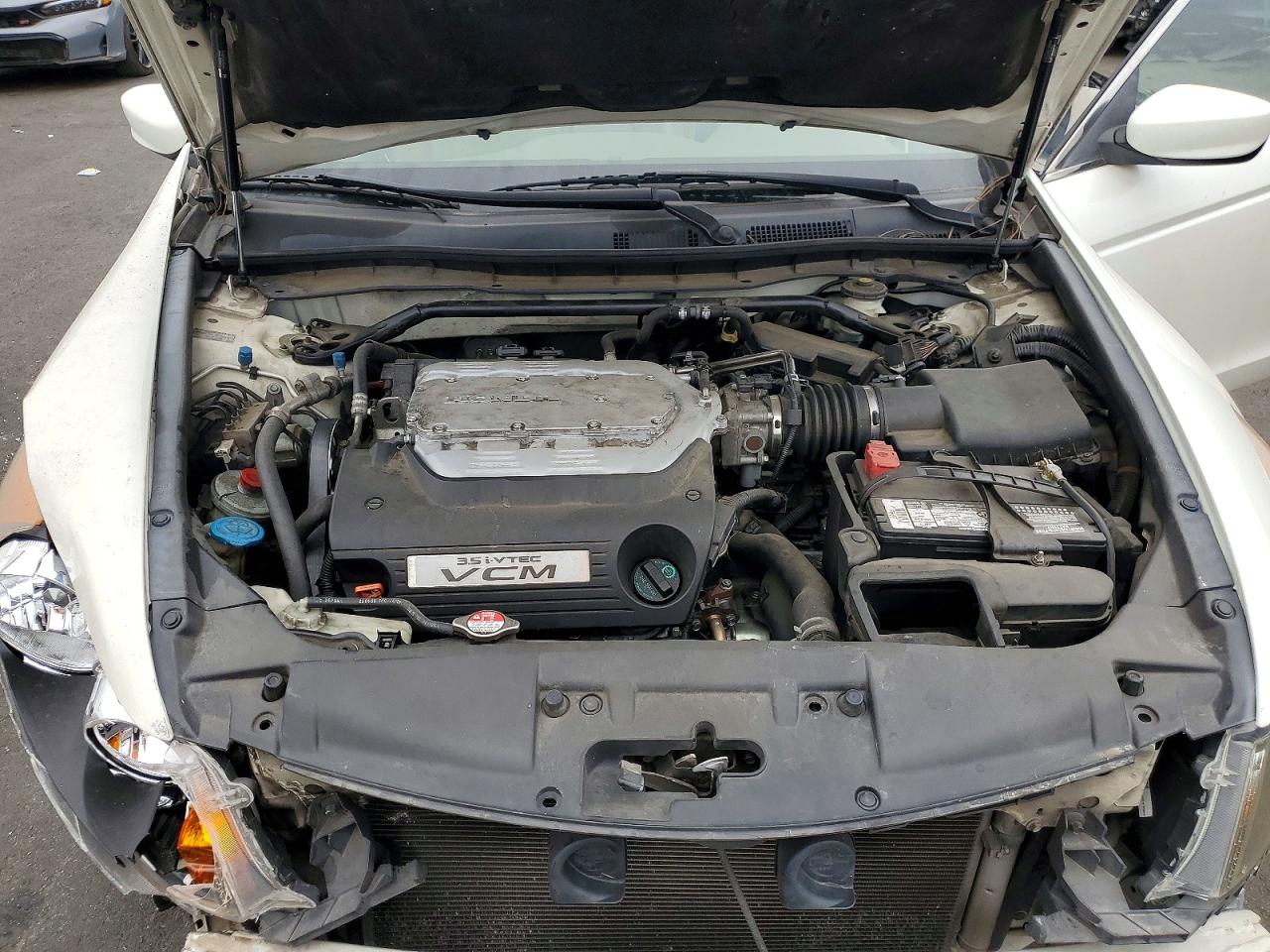 2010 Honda Accord Exl Белый vin: 1HGCP3F83AA001955