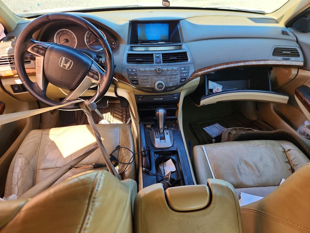 2010 Honda Accord Exl White vin: 1HGCP3F83AA009473