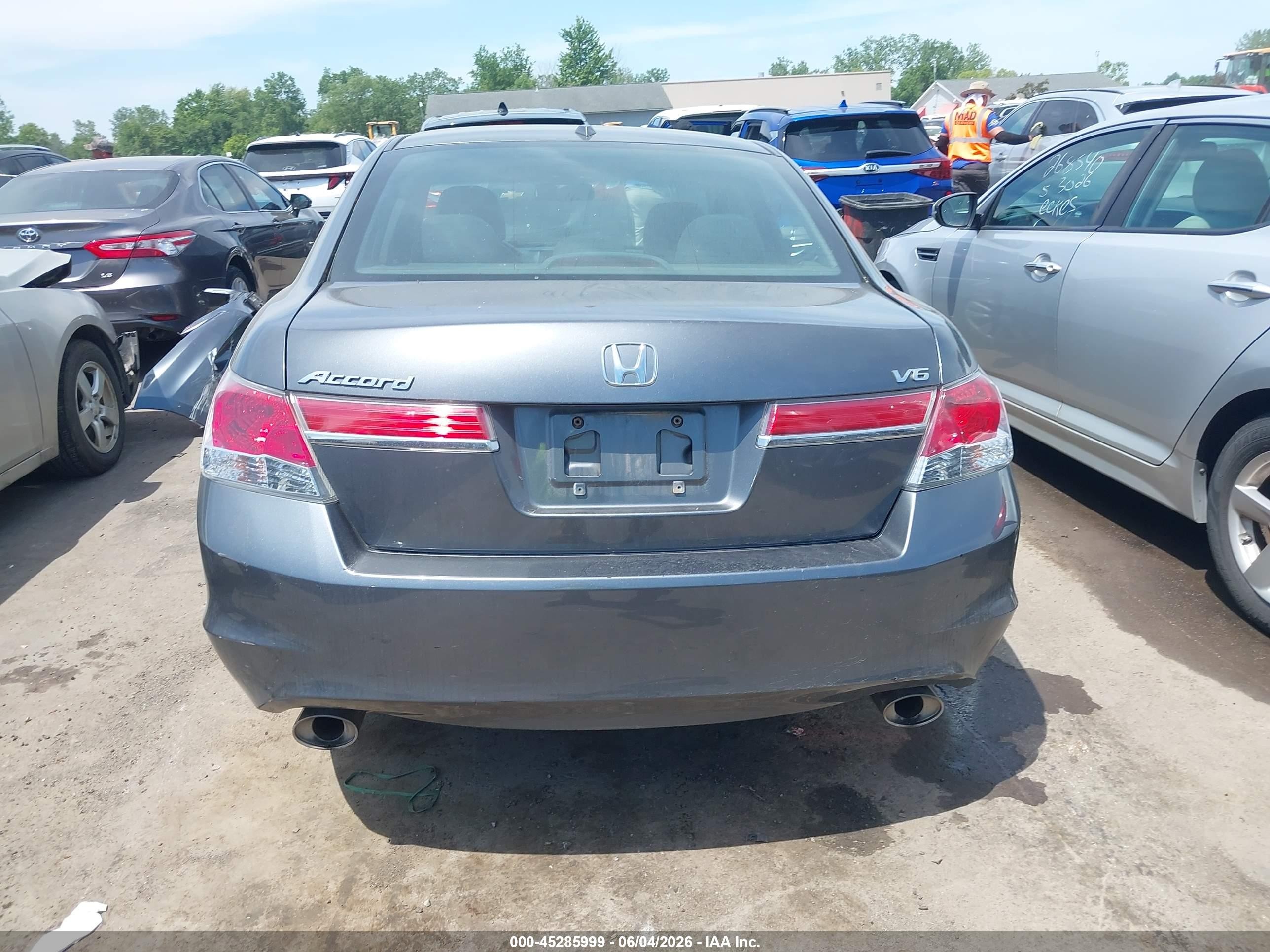 2011 Honda Accord 3.5 Ex-l Серый vin: 1HGCP3F83BA001990