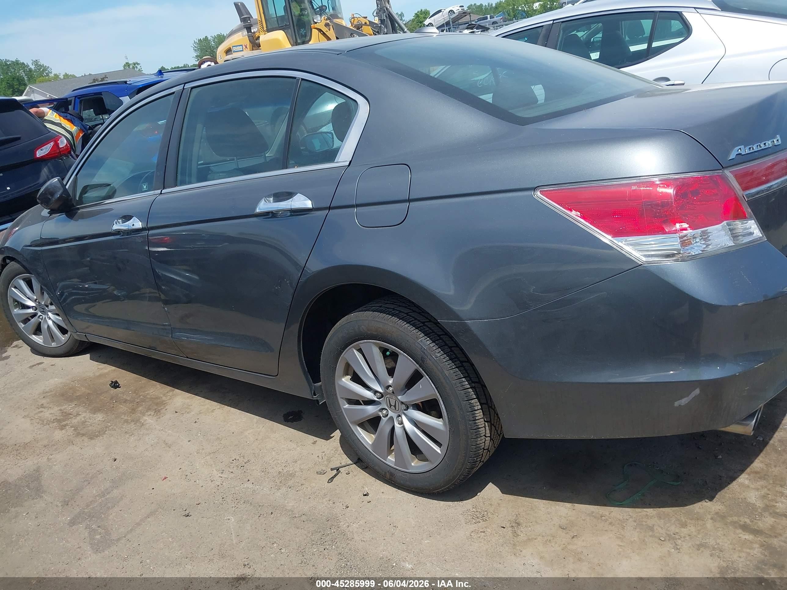 2011 Honda Accord 3.5 Ex-l Серый vin: 1HGCP3F83BA001990