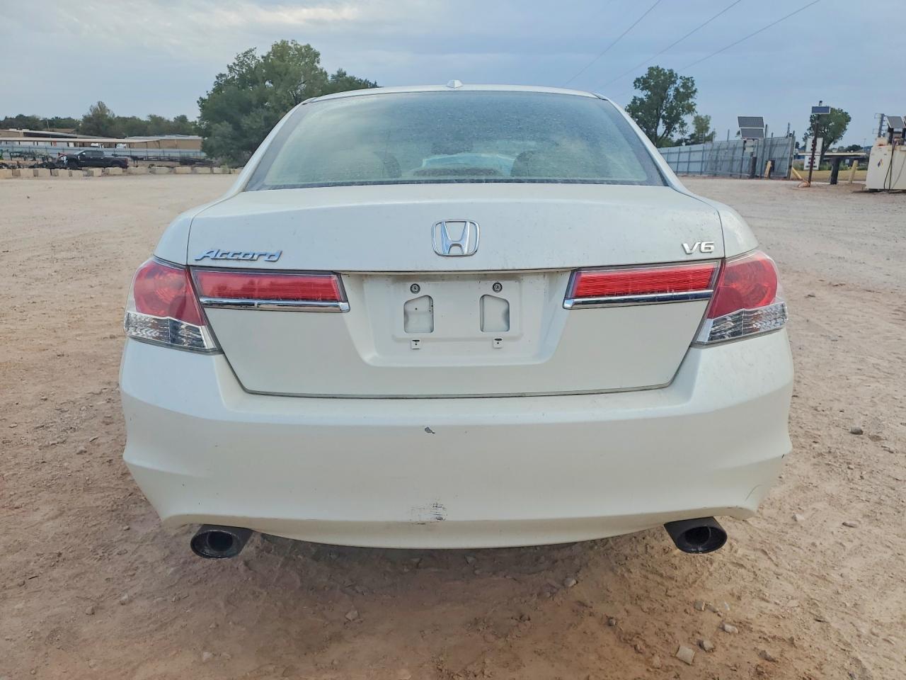 2011 Honda Accord Exl White vin: 1HGCP3F83BA004016