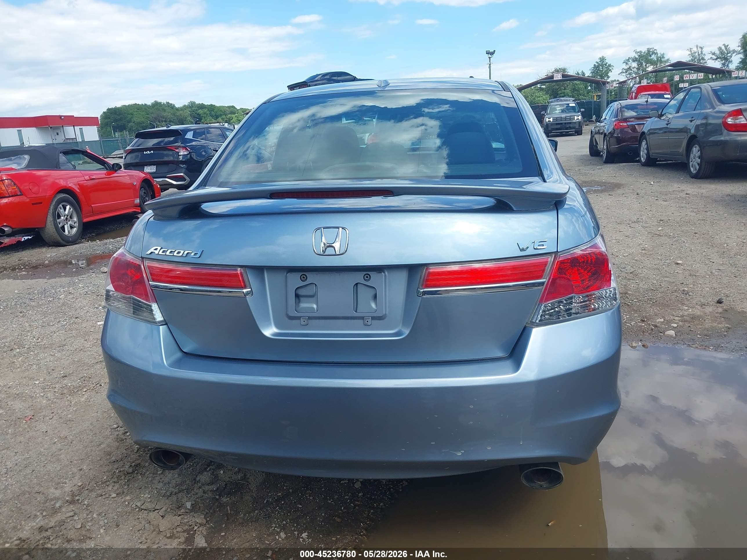 2011 Honda Accord 3.5 Ex-l Light Blue vin: 1HGCP3F83BA014397
