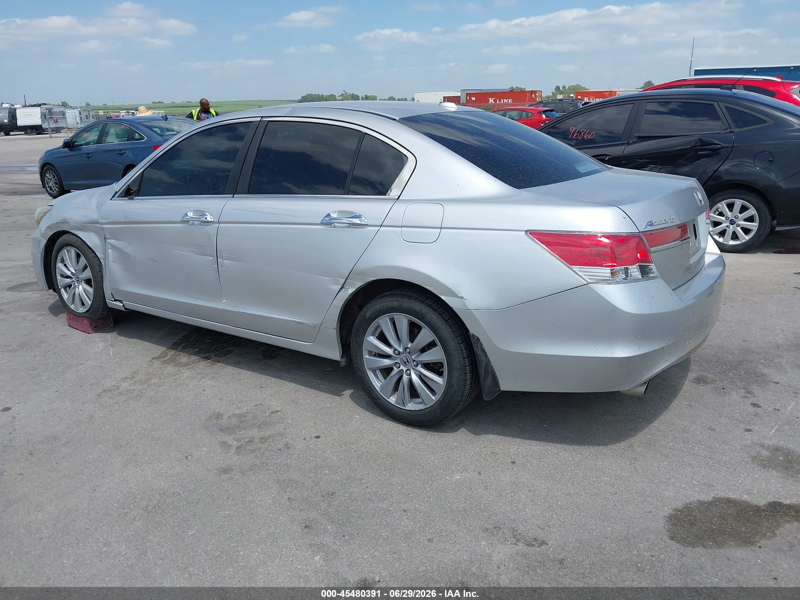 2011 Honda Accord 3.5 Ex-l Silver vin: 1HGCP3F83BA016568