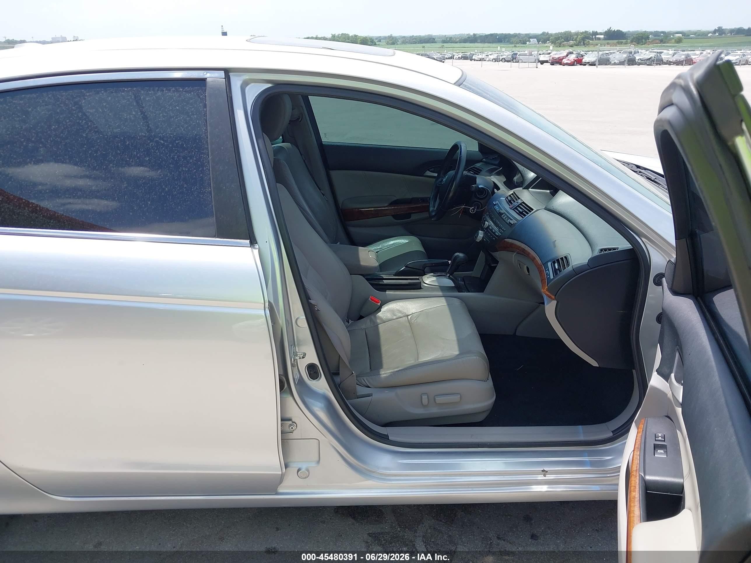 2011 Honda Accord 3.5 Ex-l Silver vin: 1HGCP3F83BA016568