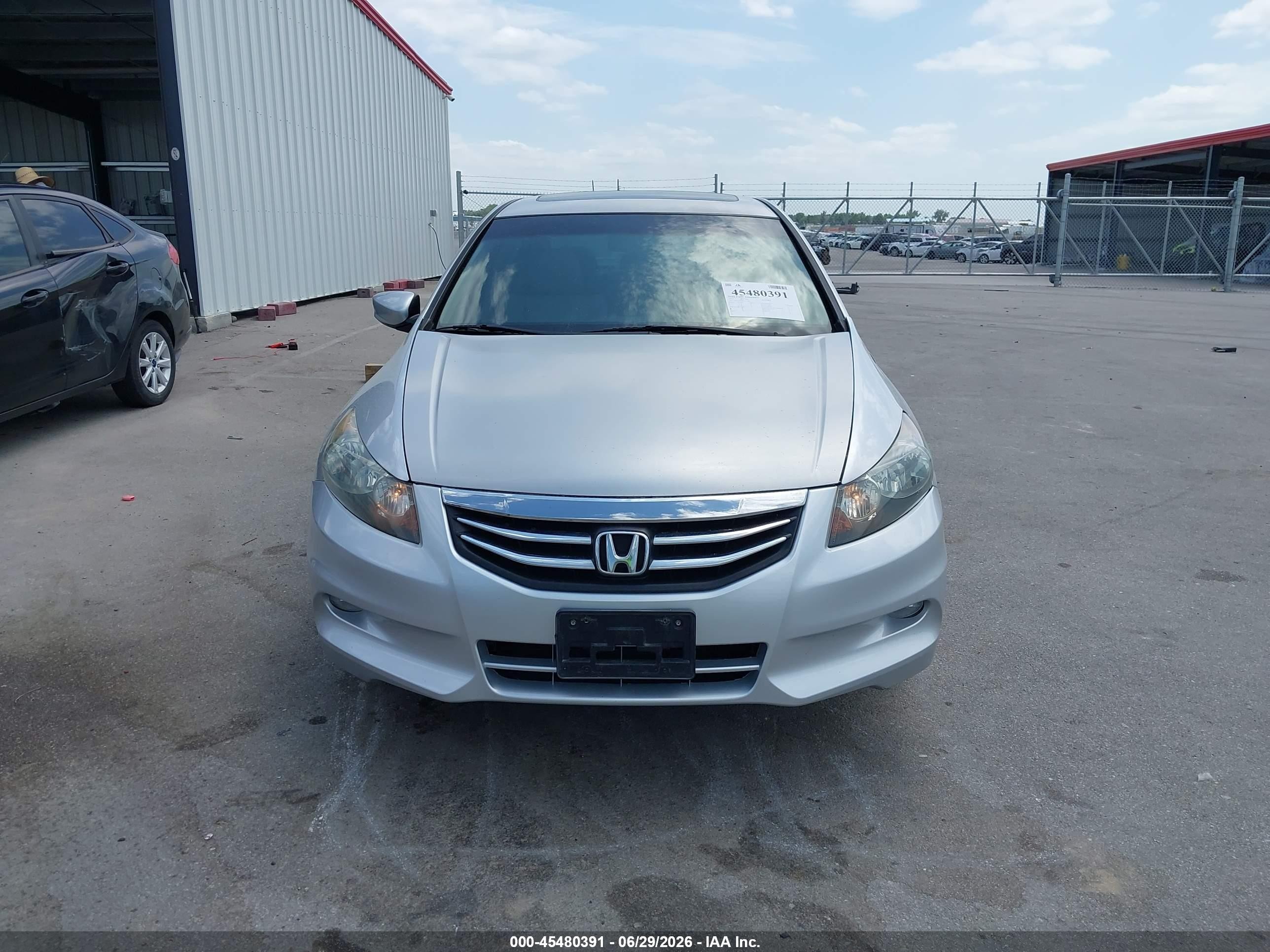 2011 Honda Accord 3.5 Ex-l Silver vin: 1HGCP3F83BA016568