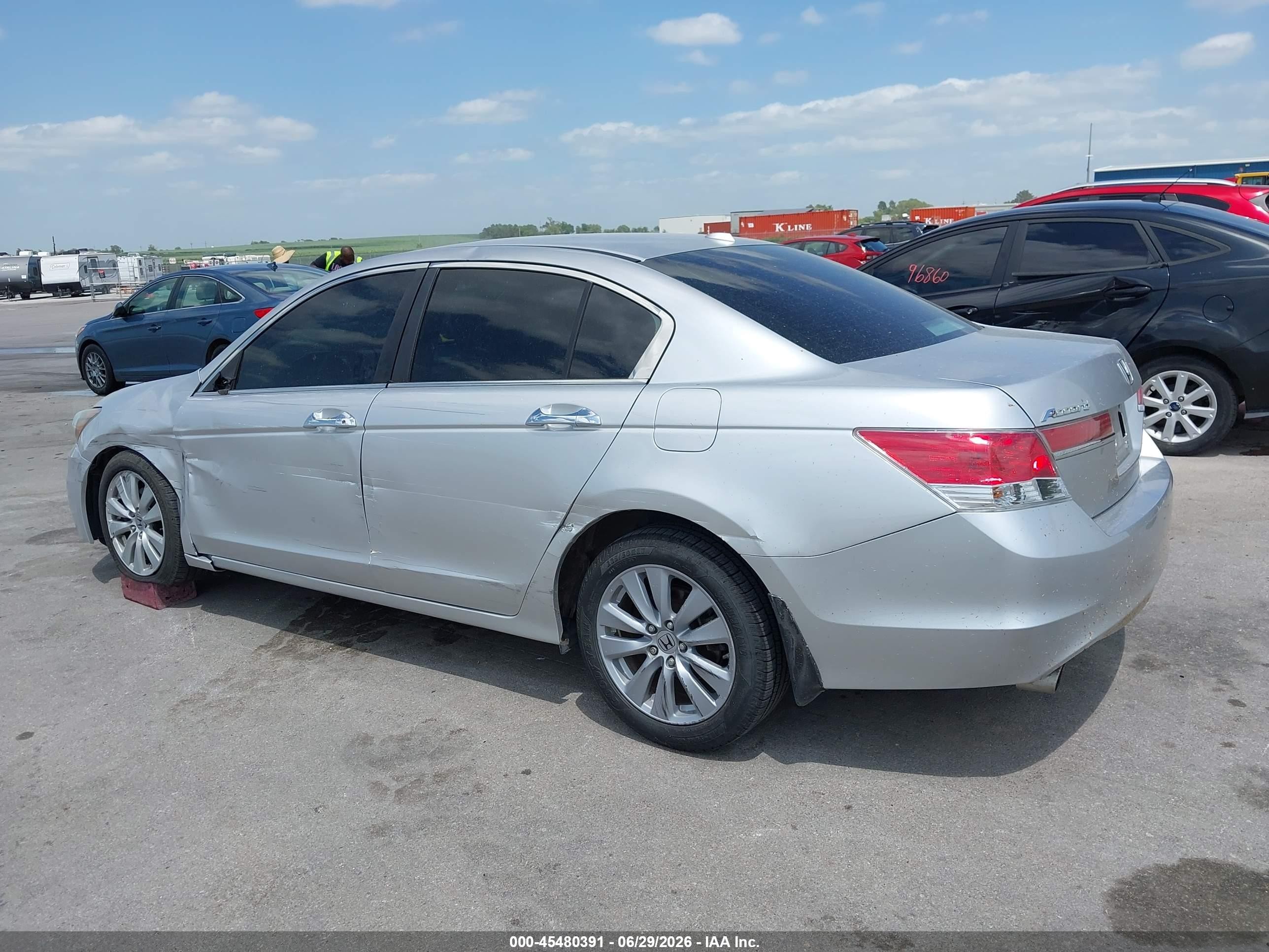 2011 Honda Accord 3.5 Ex-l Silver vin: 1HGCP3F83BA016568