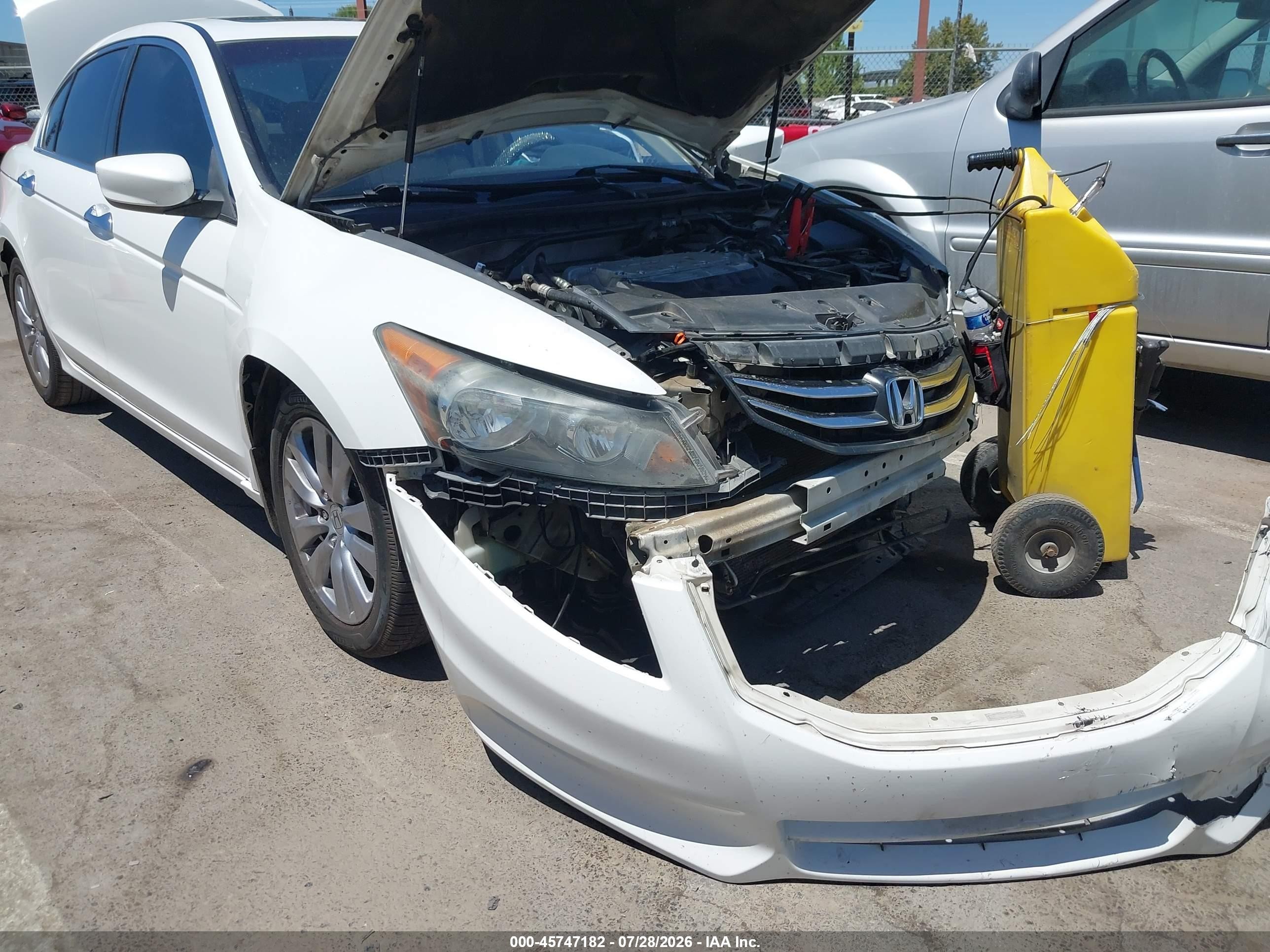 2011 Honda Accord 3.5 Ex-l White vin: 1HGCP3F83BA029613