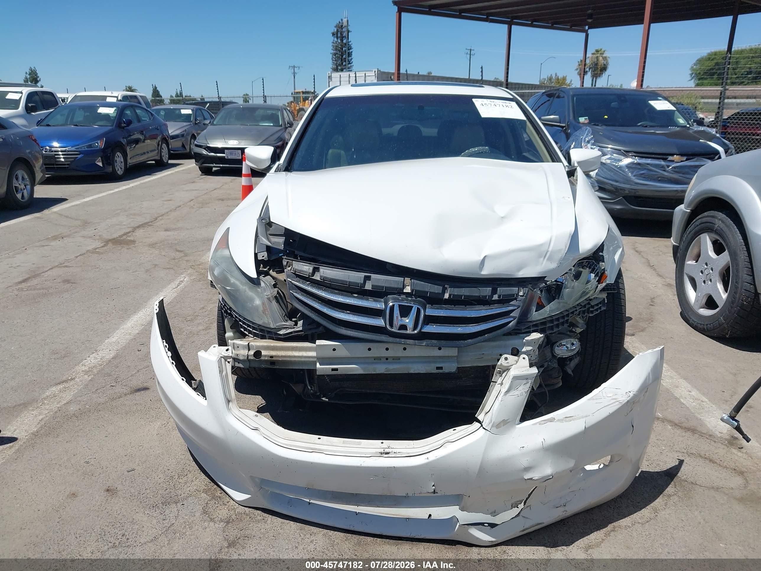 2011 Honda Accord 3.5 Ex-l White vin: 1HGCP3F83BA029613