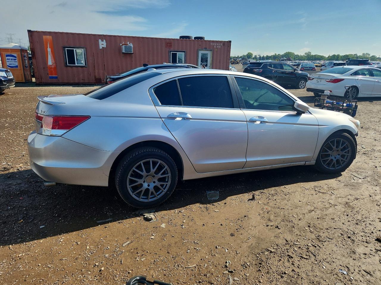 2011 Honda Accord Exl Silver vin: 1HGCP3F83BA032673