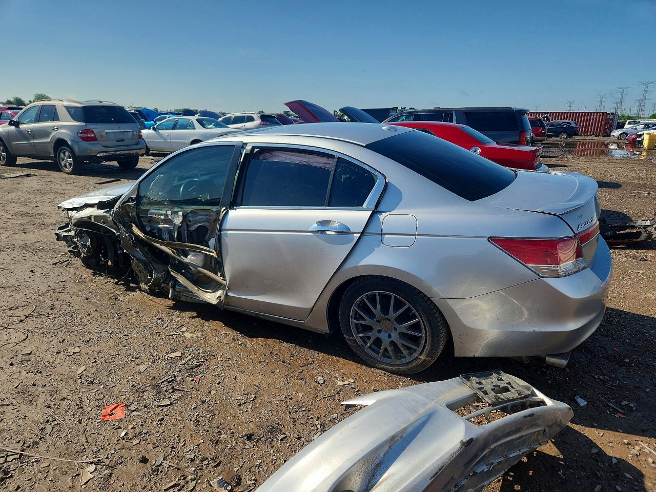2011 Honda Accord Exl Silver vin: 1HGCP3F83BA032673