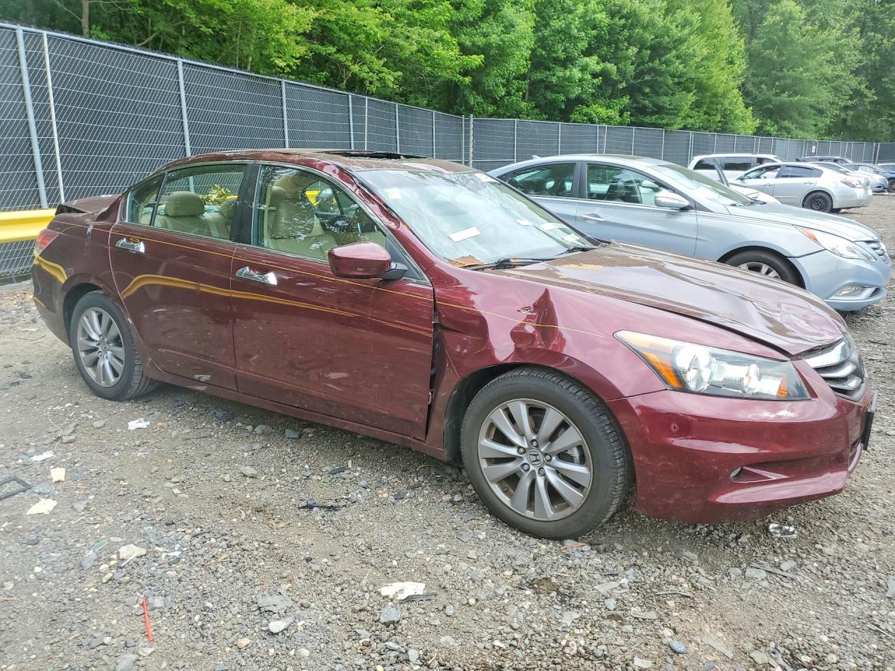 2012 Honda Accord Exl Maroon vin: 1HGCP3F83CA013784