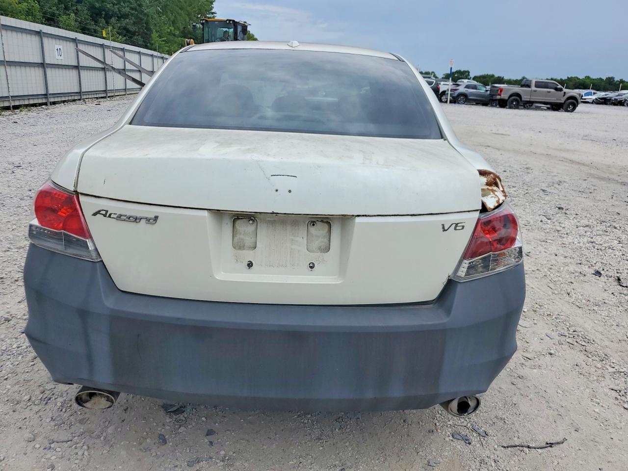 2010 Hond Accord Exl White vin: 1HGCP3F84AA016819