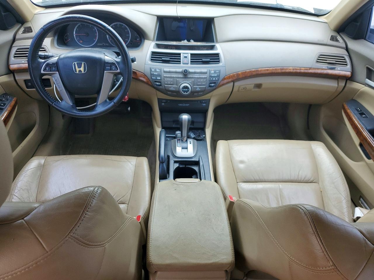 2010 Hond Accord Exl White vin: 1HGCP3F84AA016819