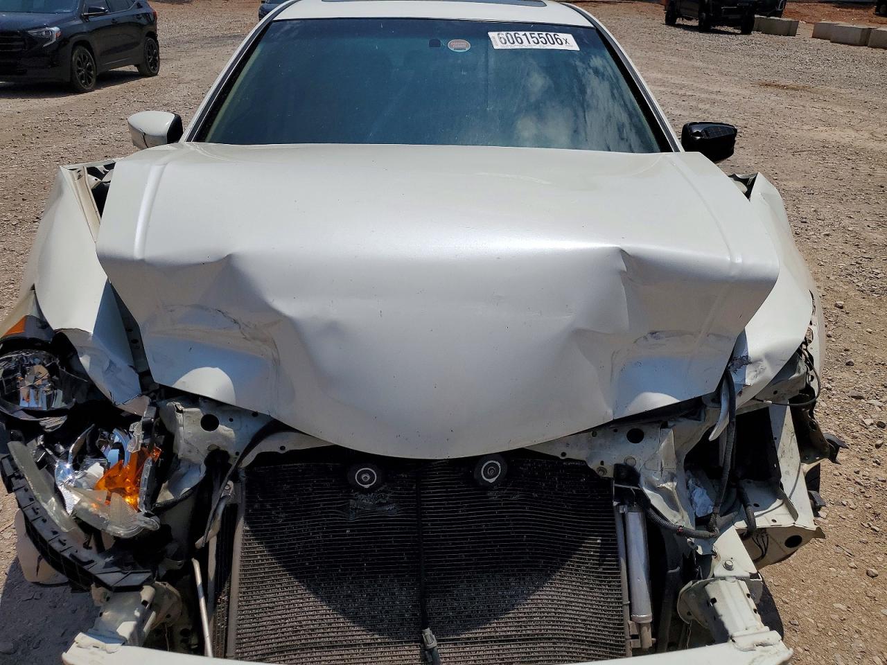 2011 Honda Accord Exl White vin: 1HGCP3F84BA000217