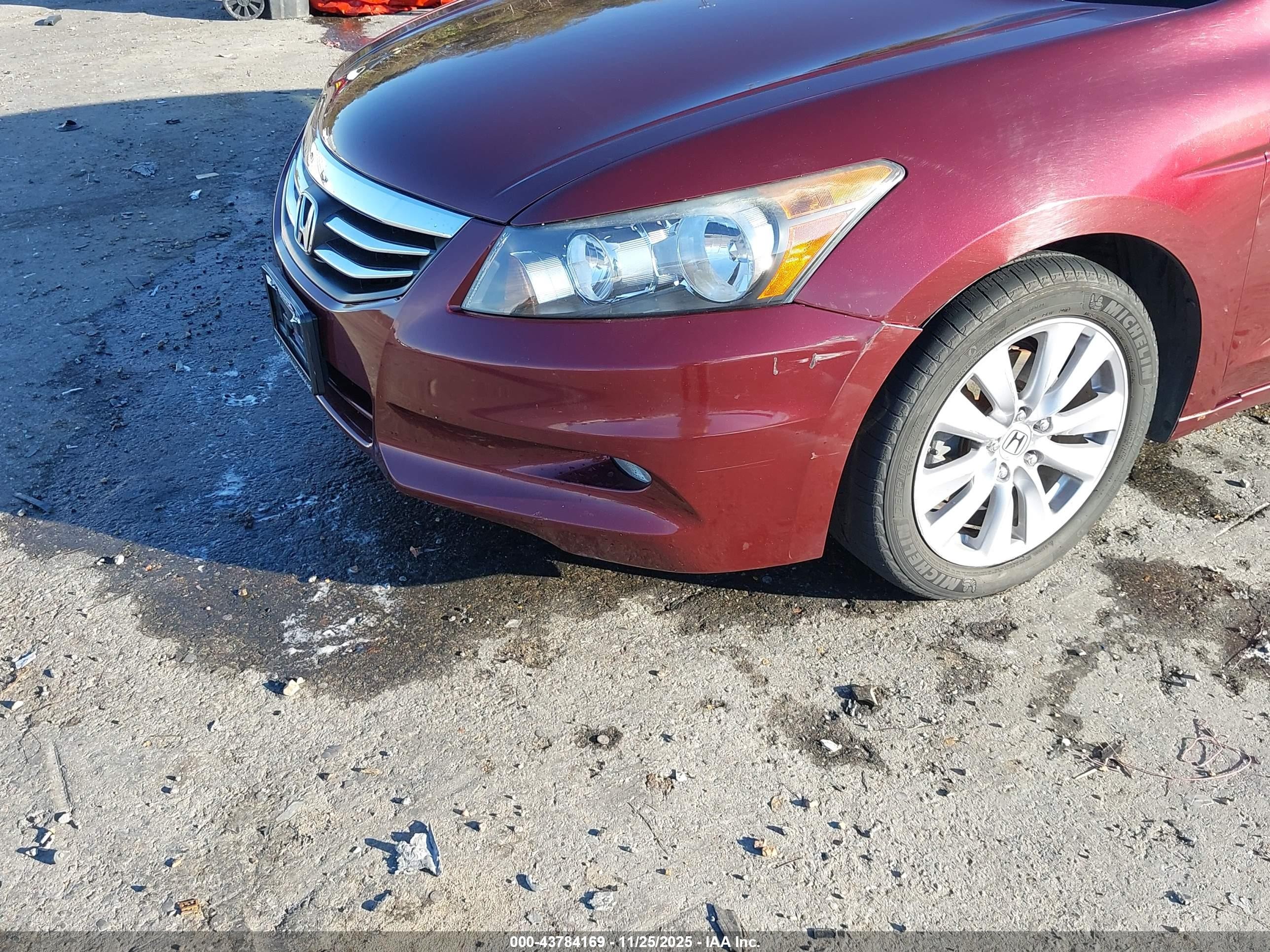 2011 Honda Accord 3.5 Ex-l Burgundy vin: 1HGCP3F84BA007832