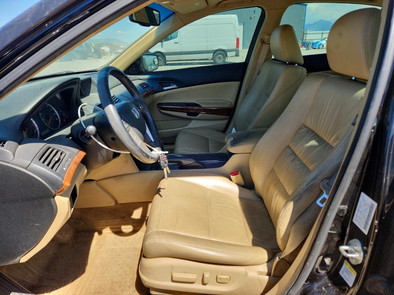 2011 Honda Accord Exl Black vin: 1HGCP3F84BA012755