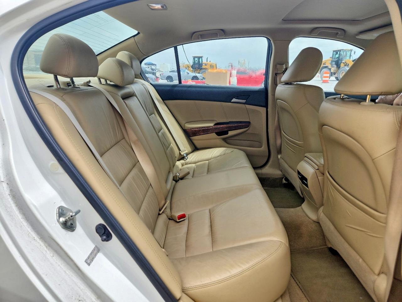 2011 Honda Accord Exl White vin: 1HGCP3F84BA032892