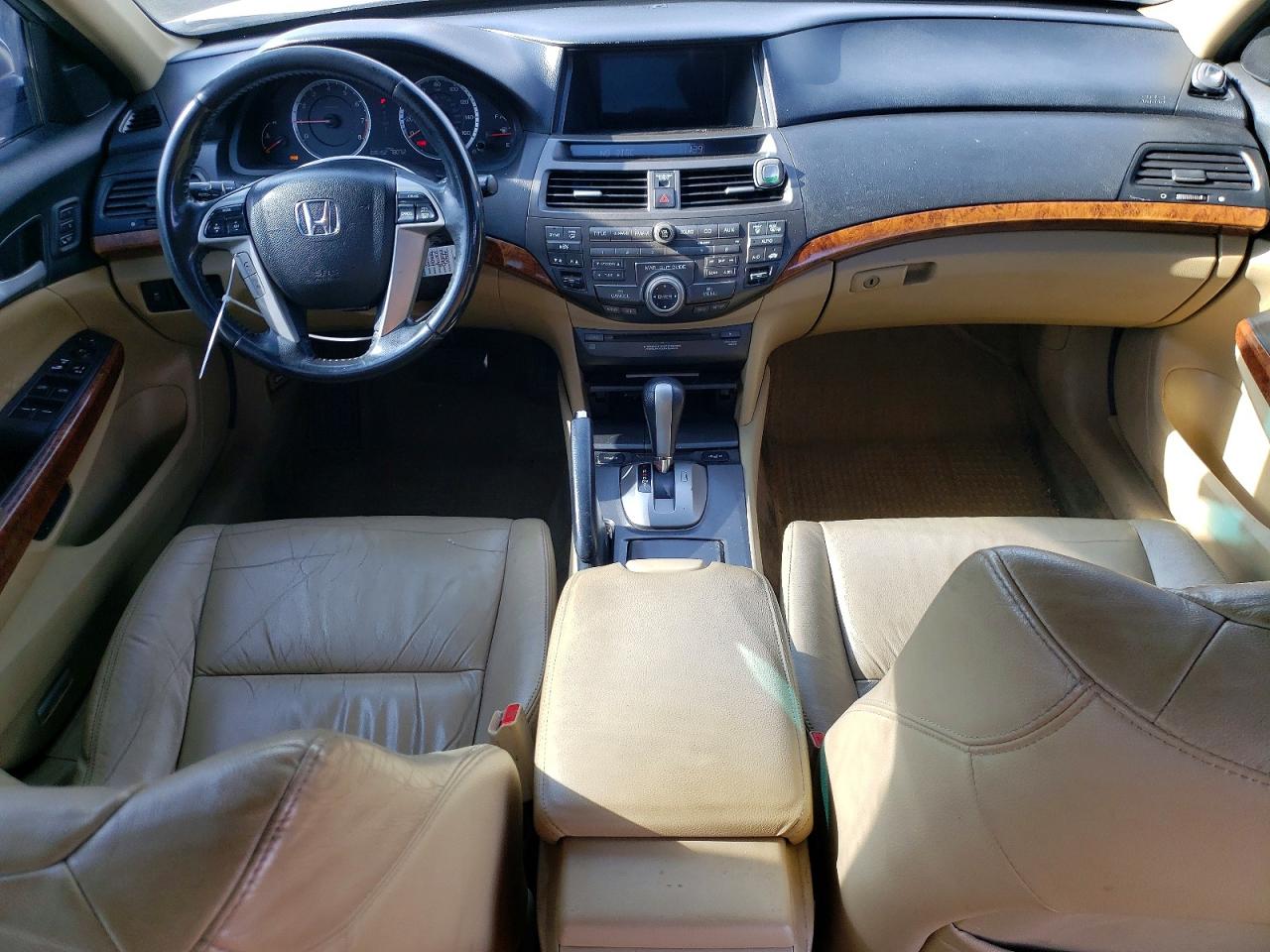 2012 Honda Accord Exl White vin: 1HGCP3F84CA001224