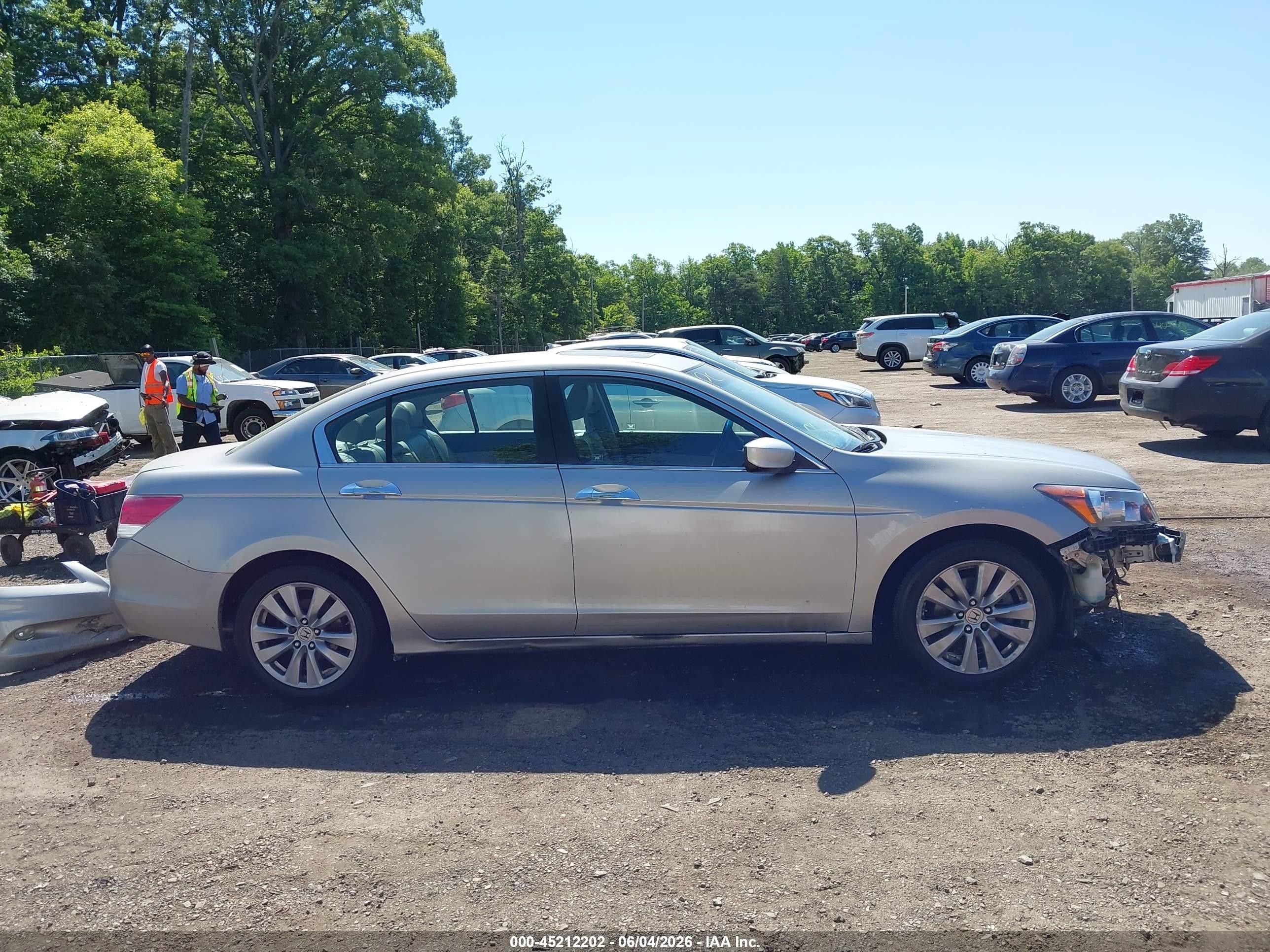 2012 Honda Accord 3.5 Ex-l Silver vin: 1HGCP3F84CA005368