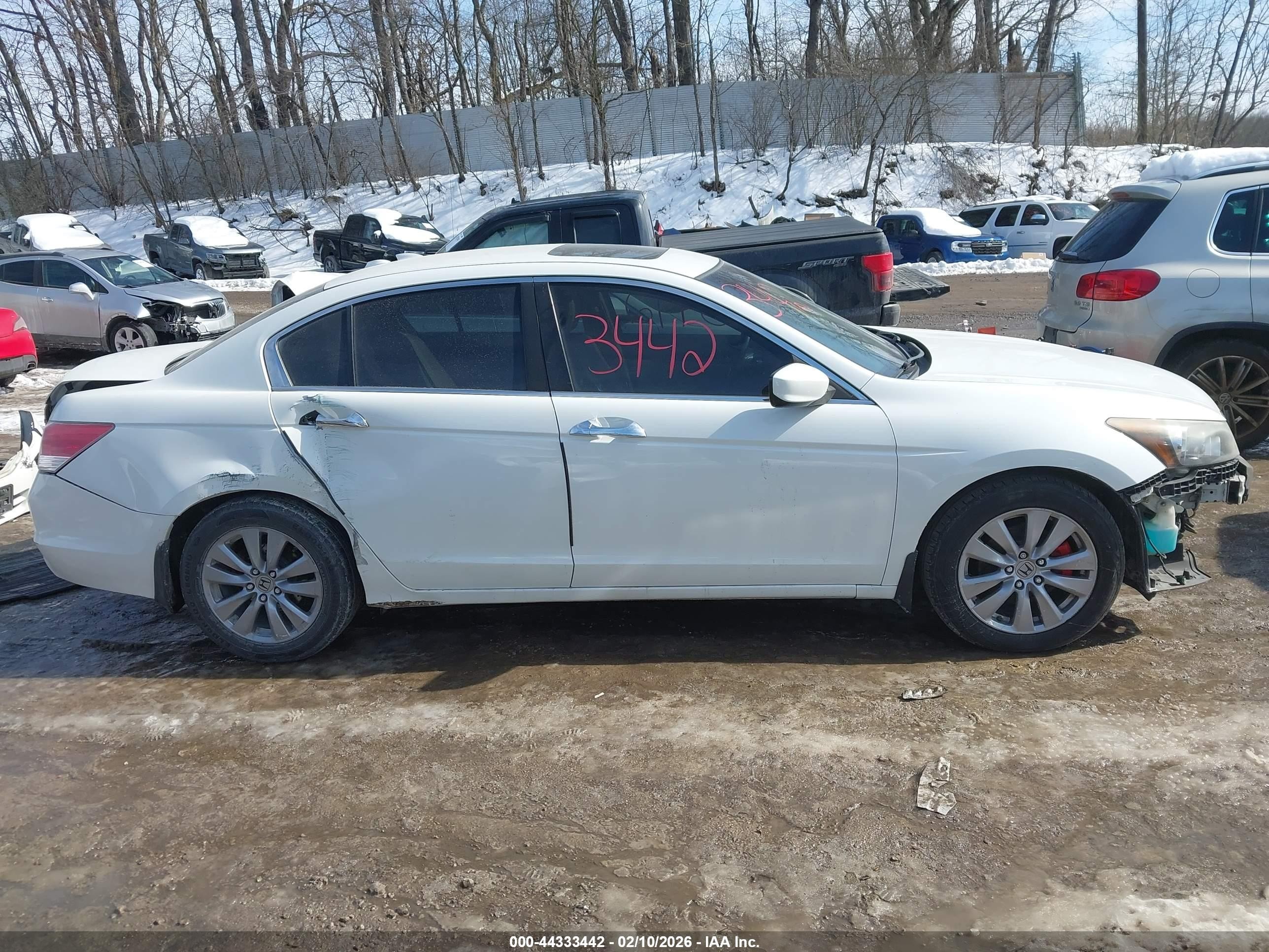 2012 Honda Accord Sdn 3.5 Ex-l/ex-l White vin: 1HGCP3F84CA018945