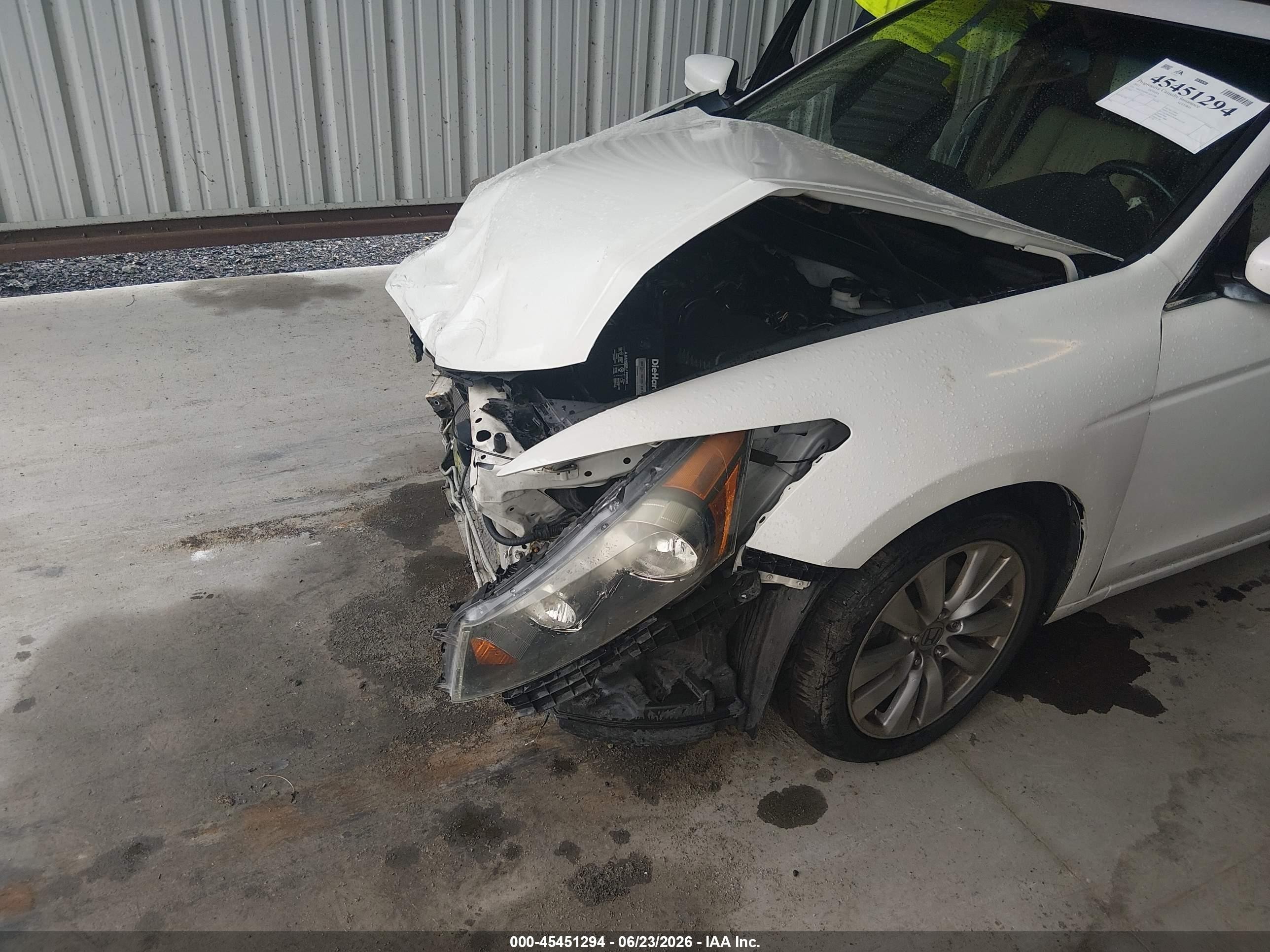 2012 Honda Accord 3.5 Ex-l Белый vin: 1HGCP3F84CA037298