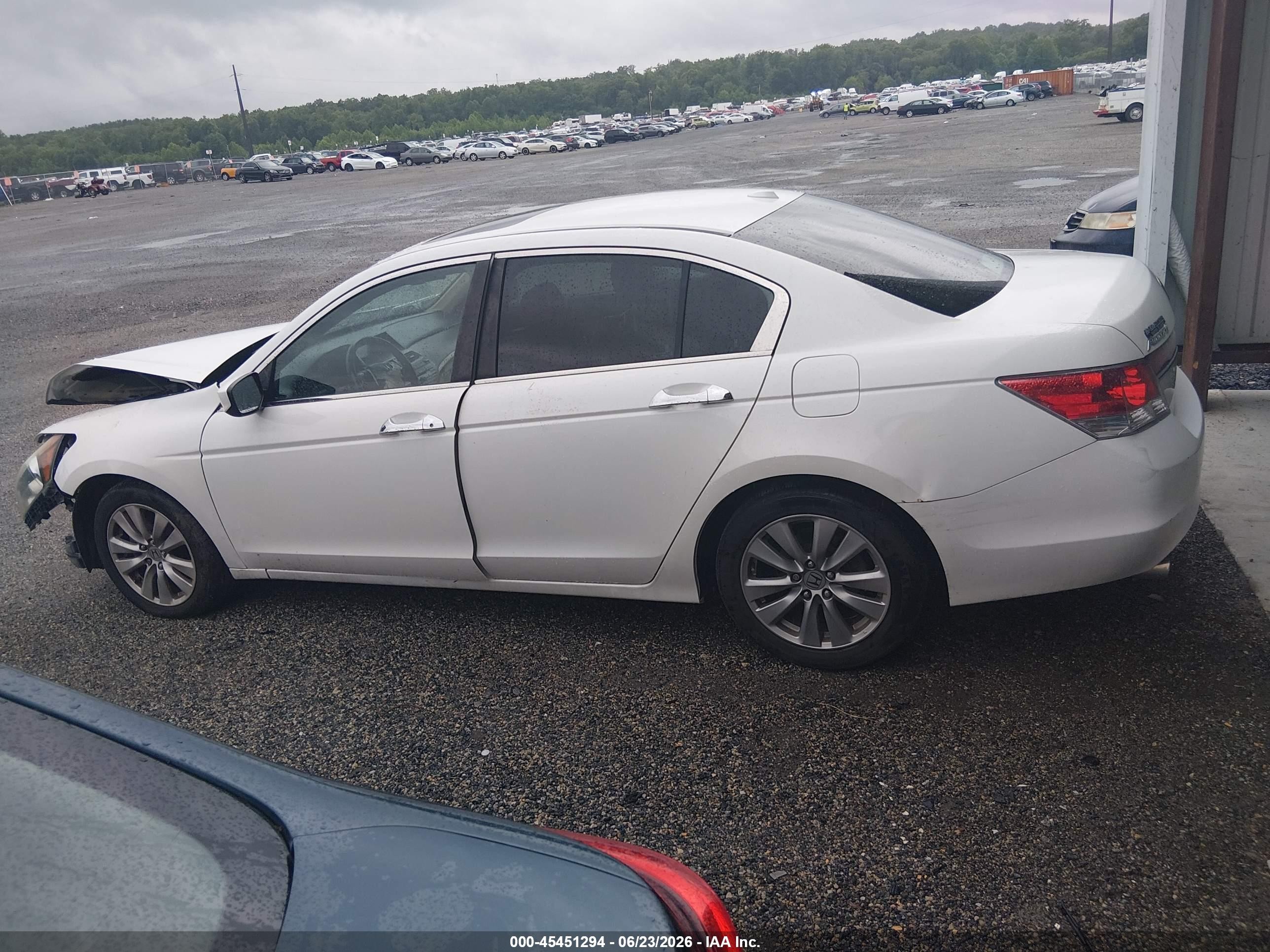 2012 Honda Accord 3.5 Ex-l Белый vin: 1HGCP3F84CA037298