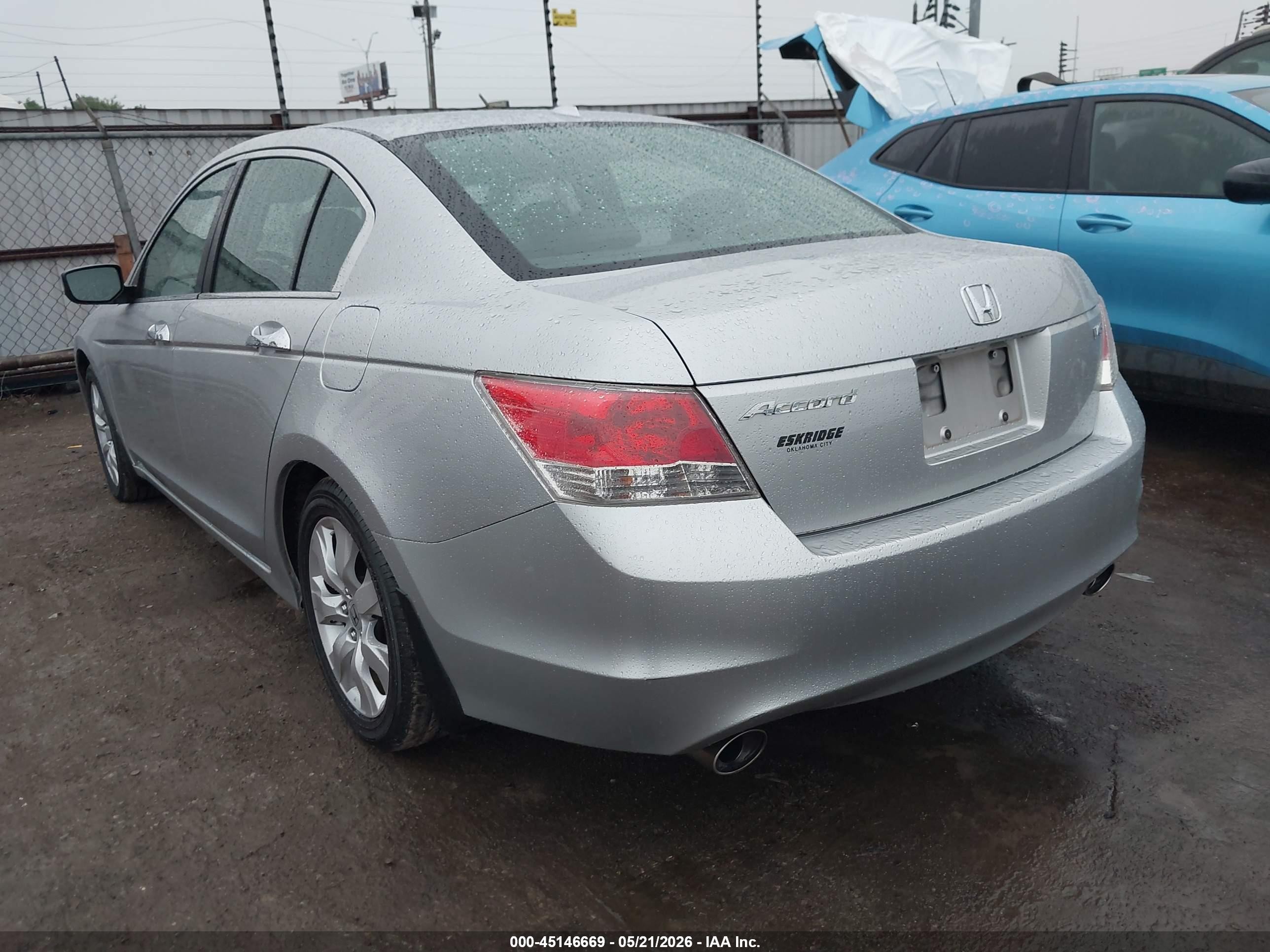 2010 Honda Accord 3.5 Ex-l Silver vin: 1HGCP3F85AA003237