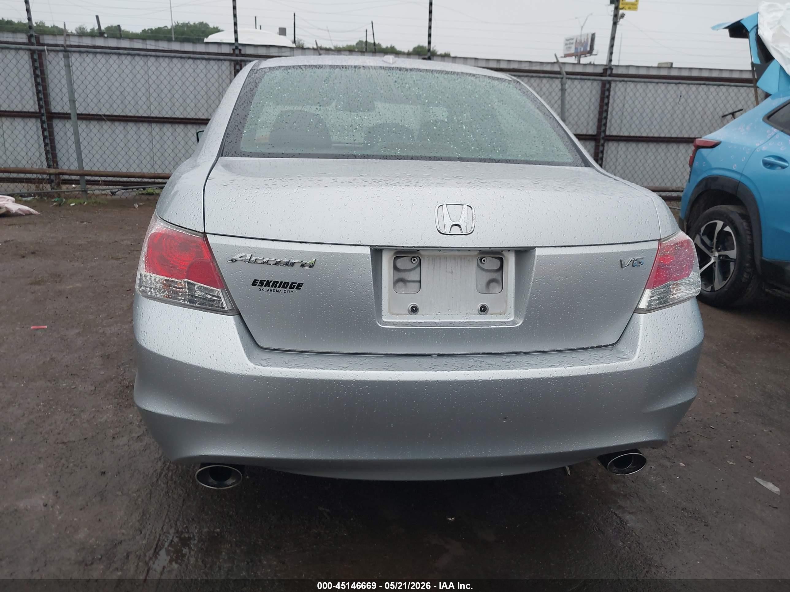 2010 Honda Accord 3.5 Ex-l Silver vin: 1HGCP3F85AA003237