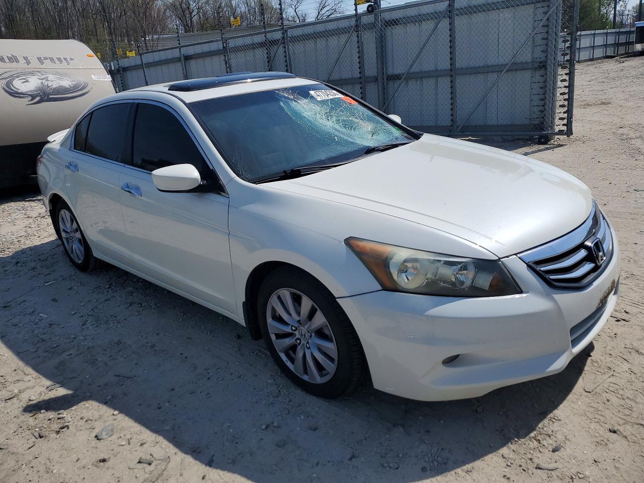 2011 Honda Accord Exl White vin: 1HGCP3F85BA003580