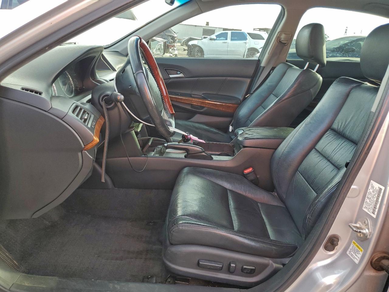 2011 Honda Accord Exl Silver vin: 1HGCP3F85BA015924