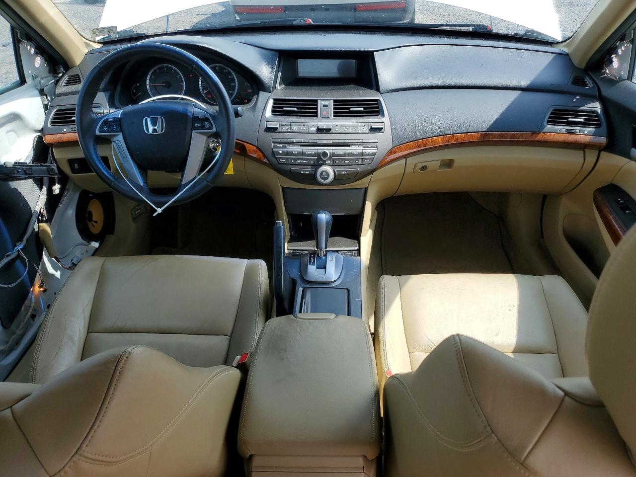 2012 Honda Accord Exl Белый vin: 1HGCP3F85CA027461
