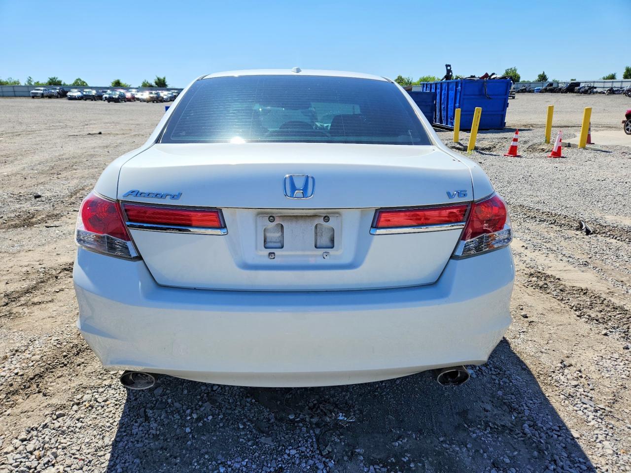 2012 Honda Accord Exl White vin: 1HGCP3F85CA033728