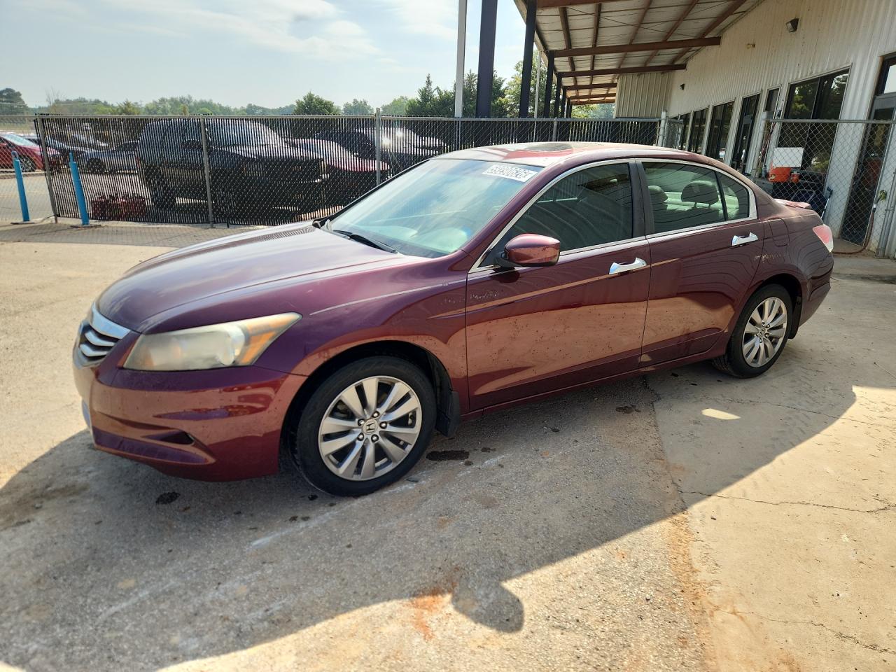 2012 Honda Accord Exl Maroon vin: 1HGCP3F85CA035401 Damage: Left Front Fender, Dent(S) W/ Paint Dmg, 5 To 6 Inches