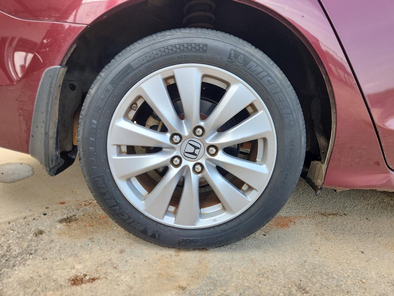 2012 Honda Accord Exl Maroon vin: 1HGCP3F85CA035401 Damage: Left Front Tire, Worn, Replacement Required