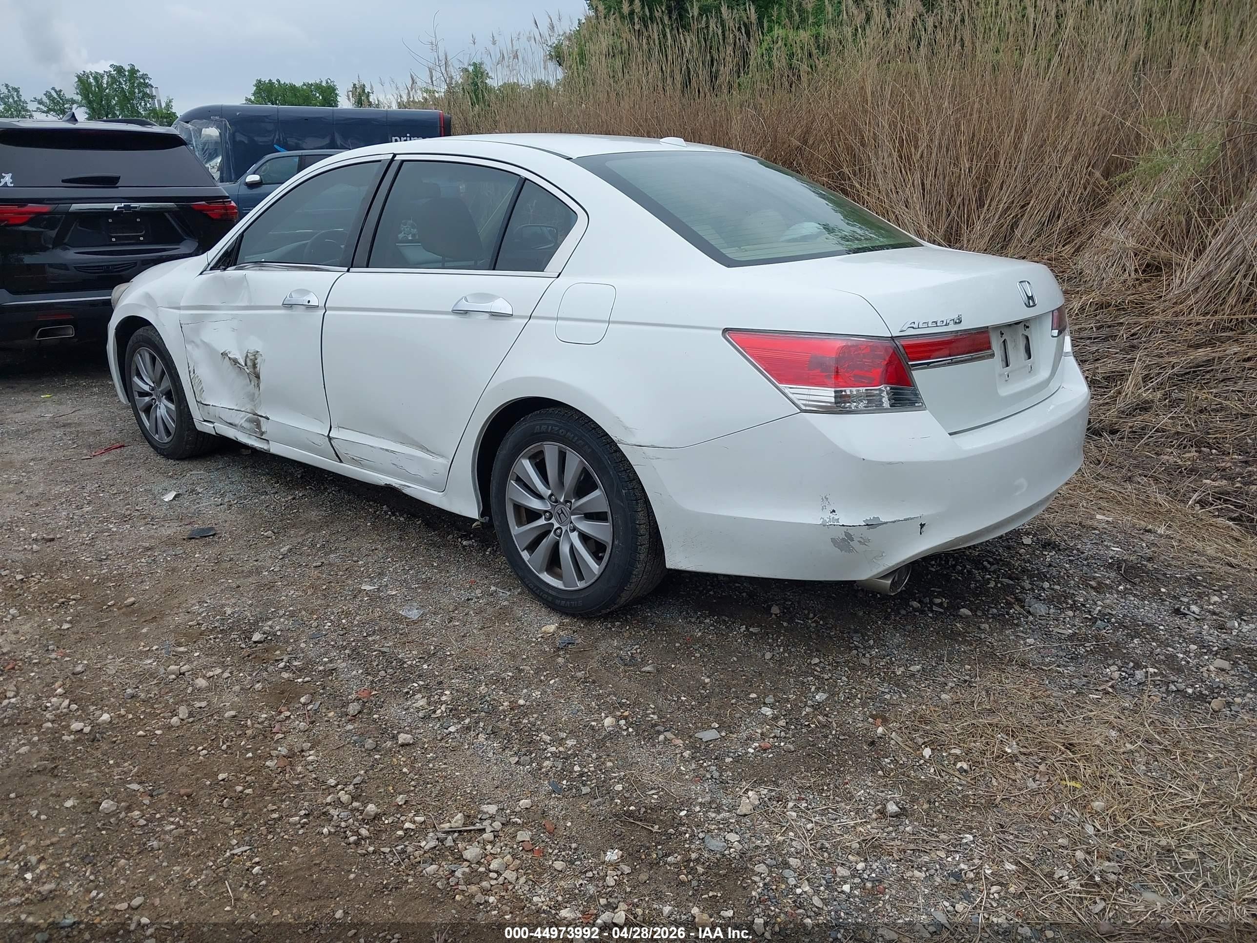 2012 Honda Accord 3.5 Ex-l White vin: 1HGCP3F85CA038248