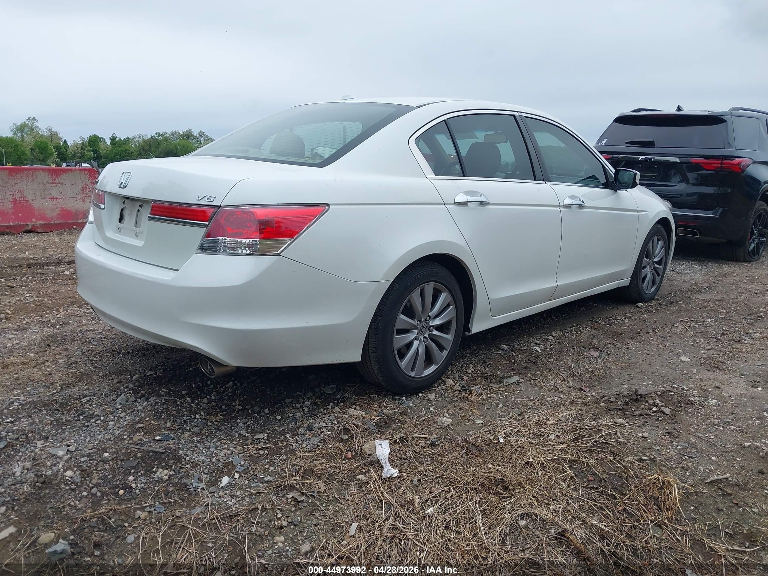 2012 Honda Accord 3.5 Ex-l White vin: 1HGCP3F85CA038248