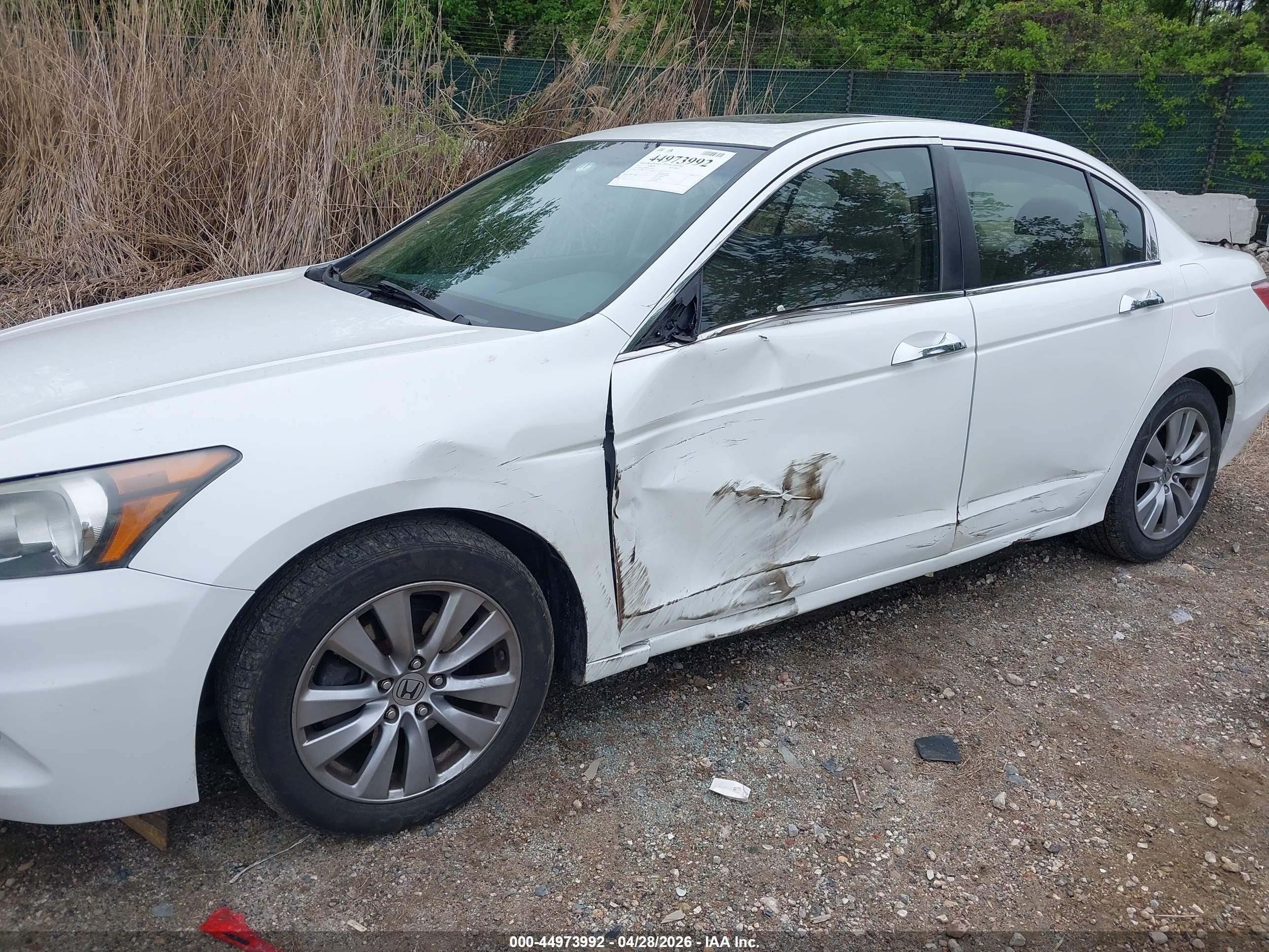 2012 Honda Accord 3.5 Ex-l White vin: 1HGCP3F85CA038248
